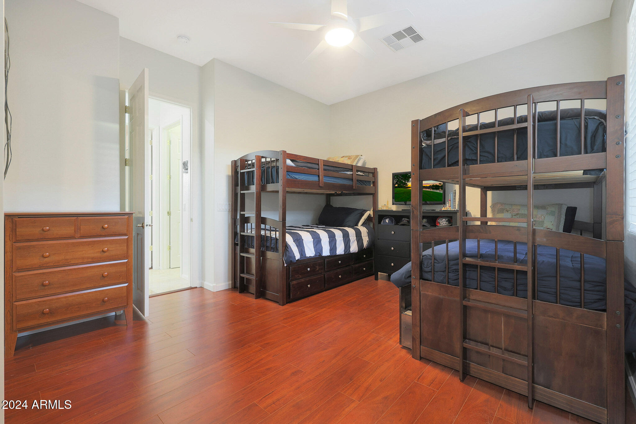 8146 E WING SHADOW Road