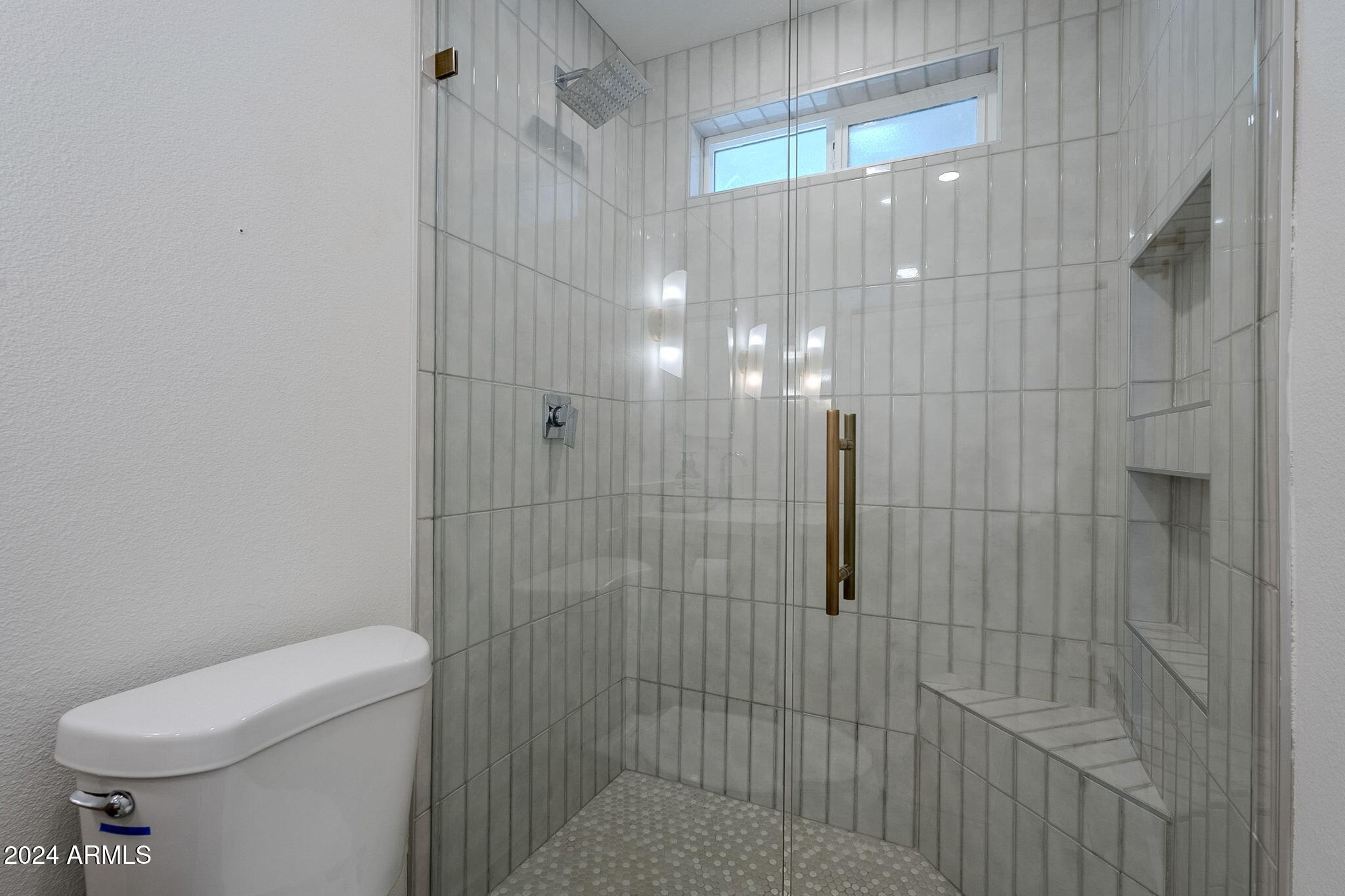 8644 E BONNIE ROSE Avenue