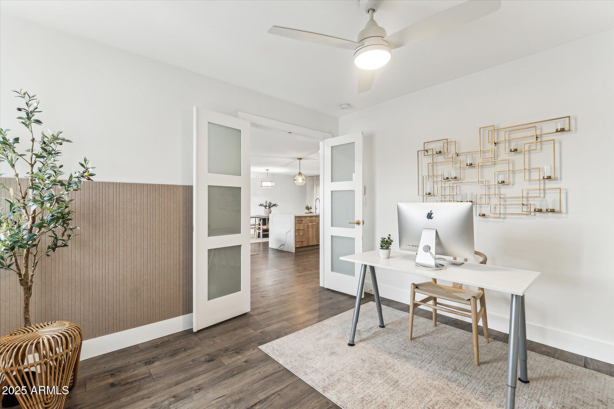 8644 E BONNIE ROSE Avenue