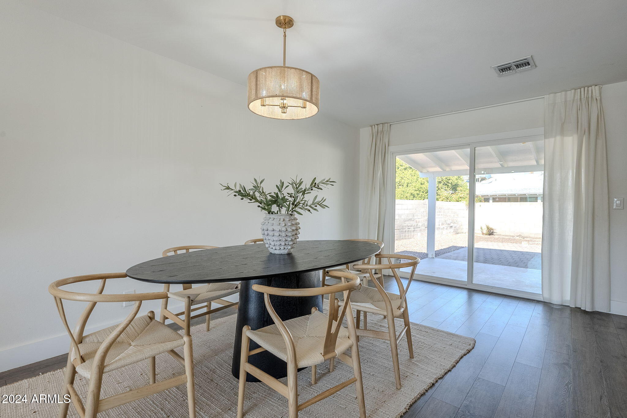 8644 E BONNIE ROSE Avenue