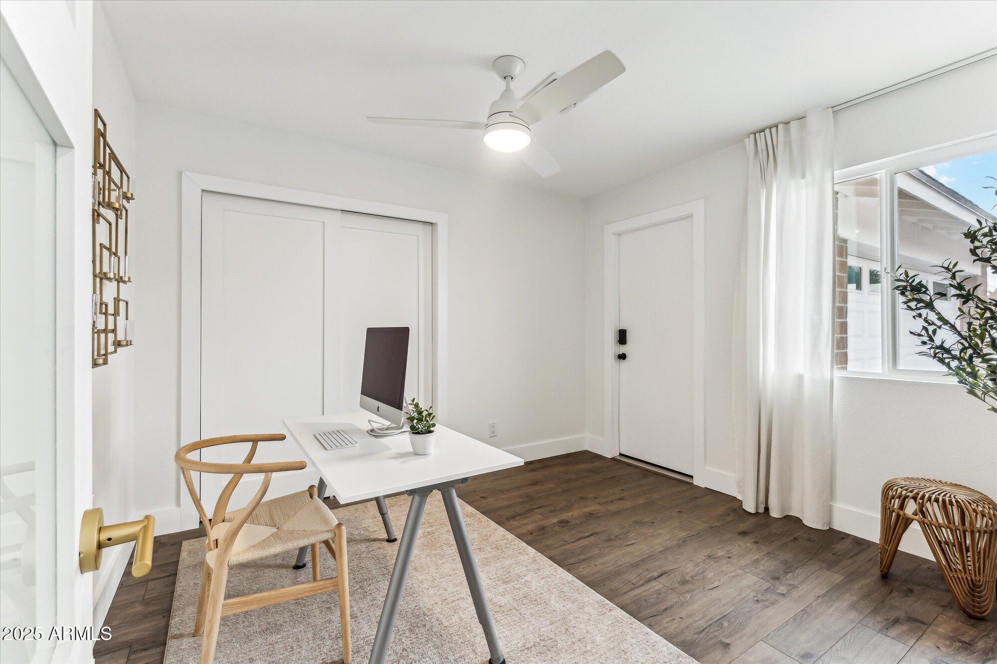 8644 E BONNIE ROSE Avenue