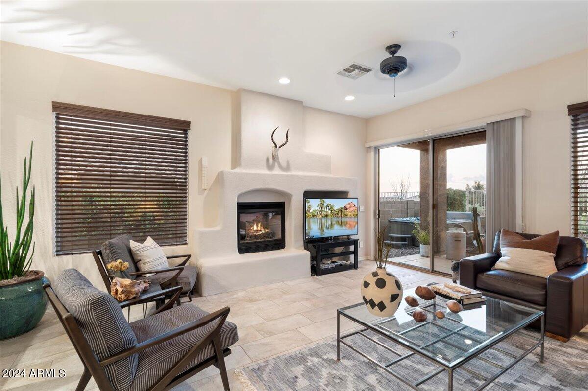 11542 E CHRISTMAS CHOLLA Drive