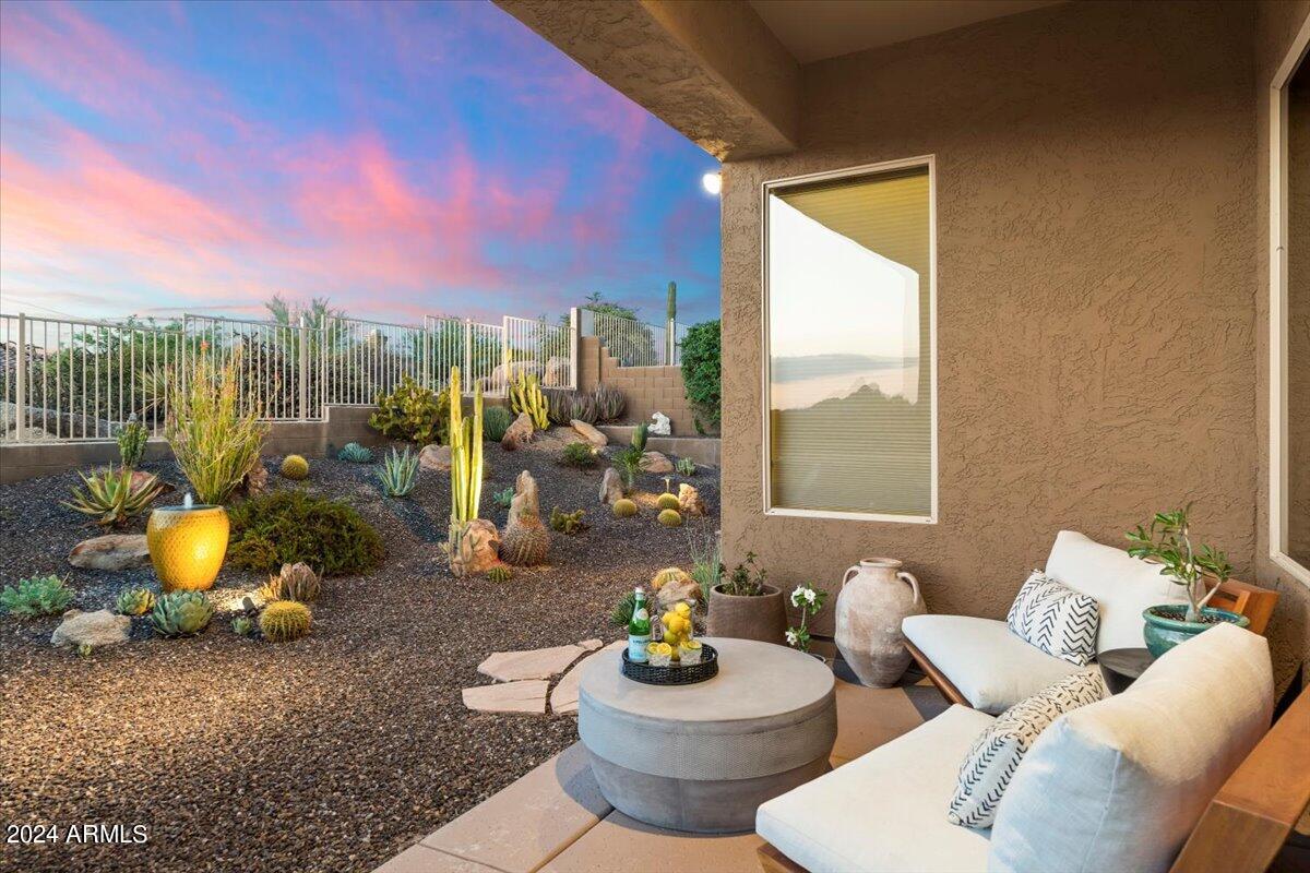 11542 E CHRISTMAS CHOLLA Drive