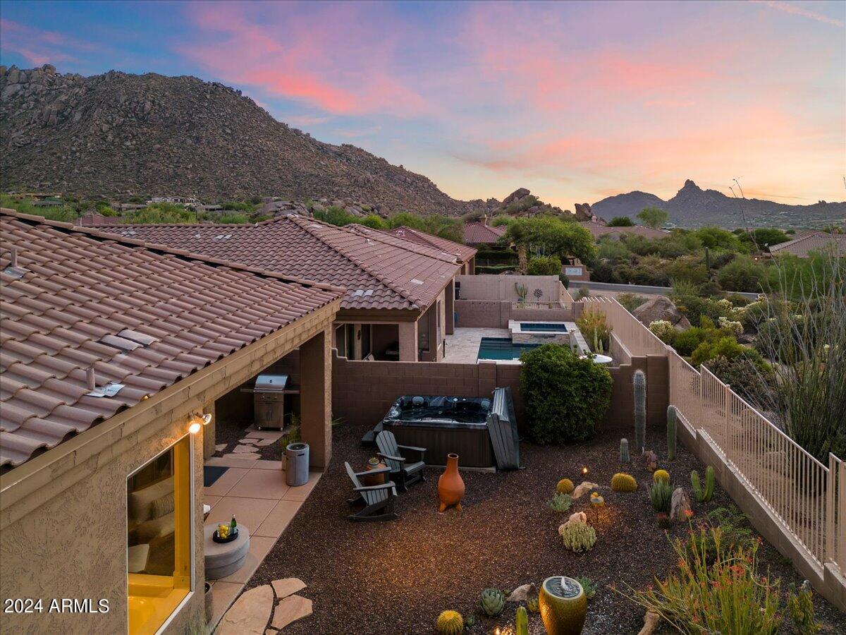 11542 E CHRISTMAS CHOLLA Drive