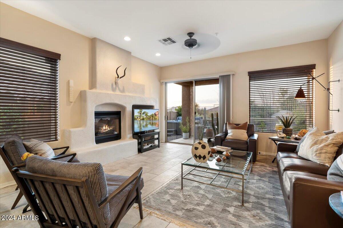 11542 E CHRISTMAS CHOLLA Drive