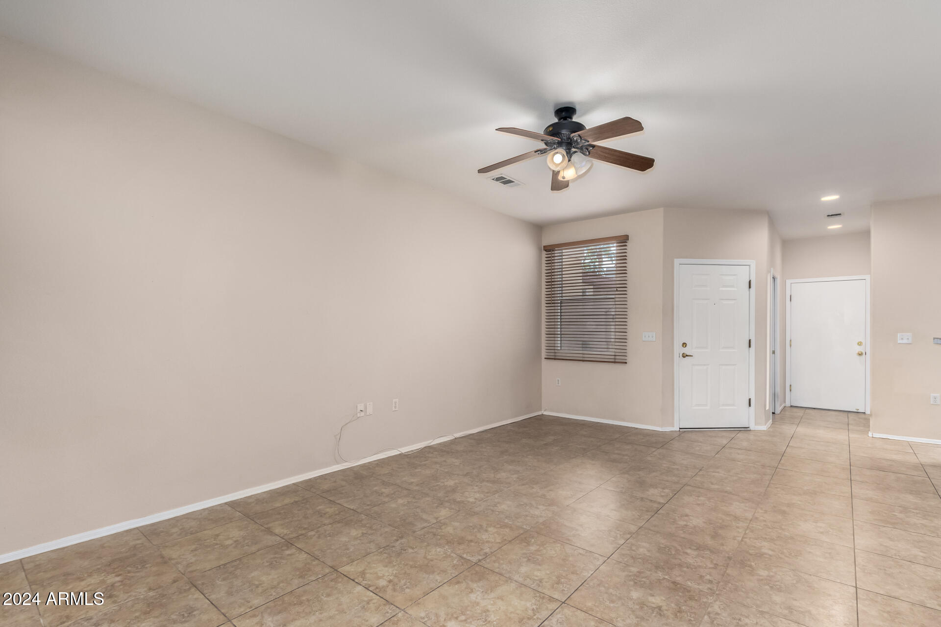 3221 N 37TH Street, 26