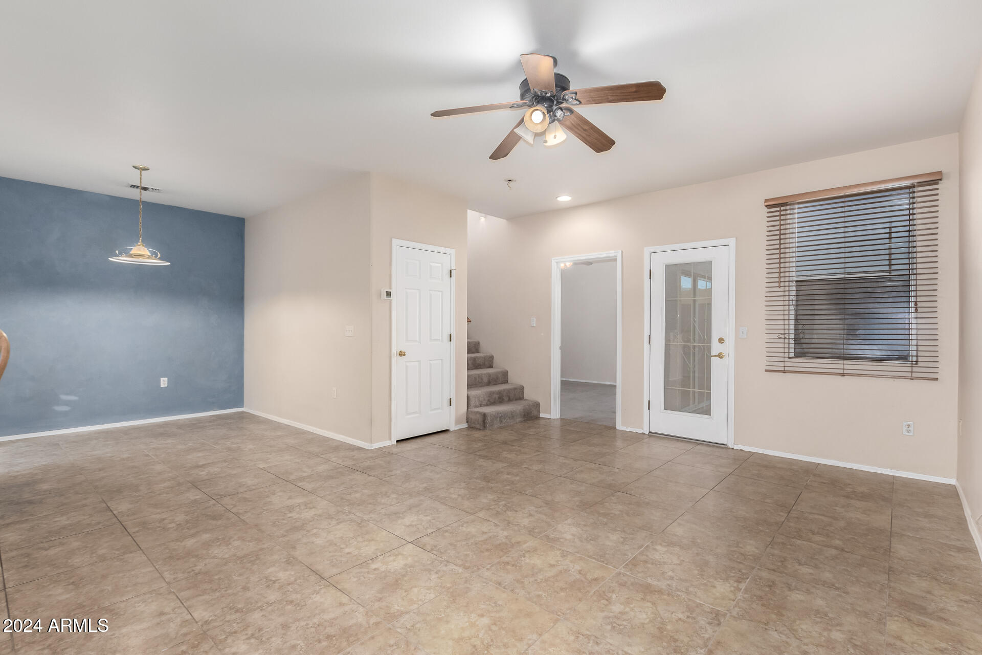 3221 N 37TH Street, 26