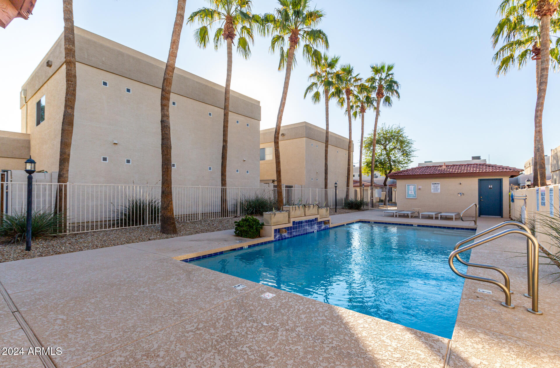 3221 N 37TH Street, 26