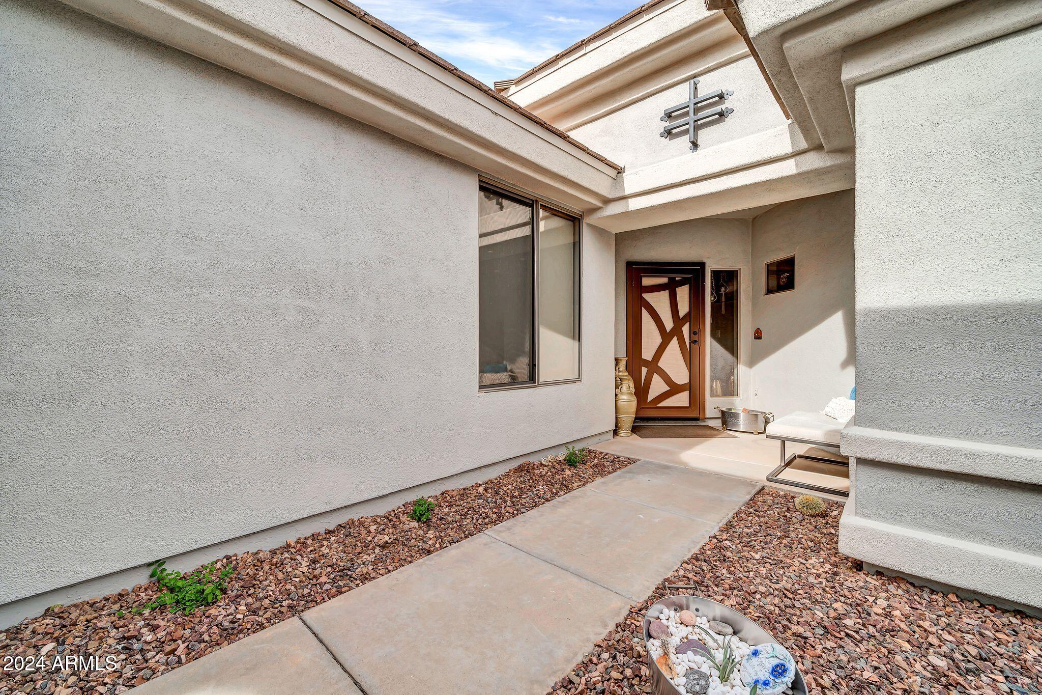 2410 W Muirfield Drive