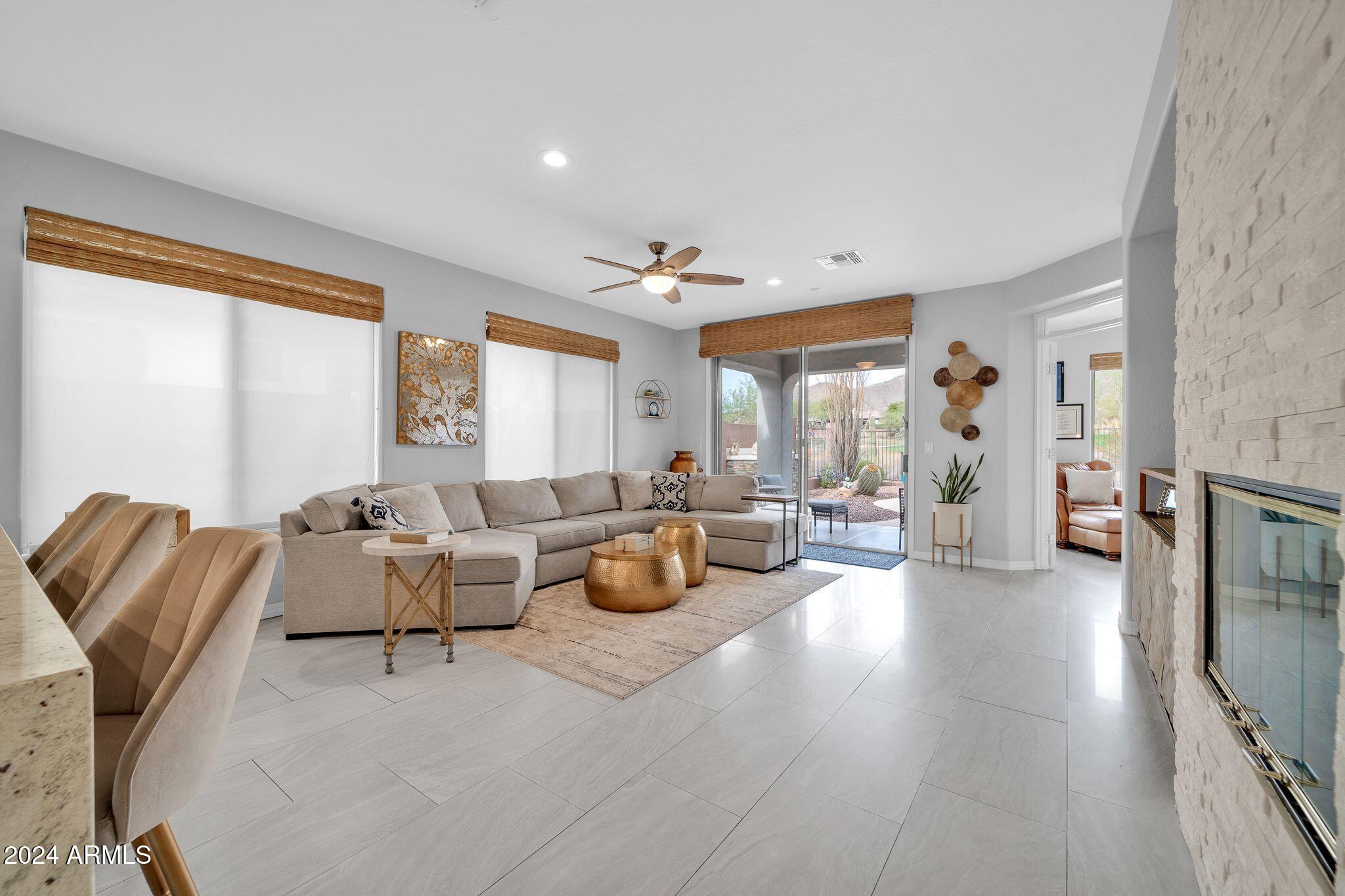 2410 W Muirfield Drive
