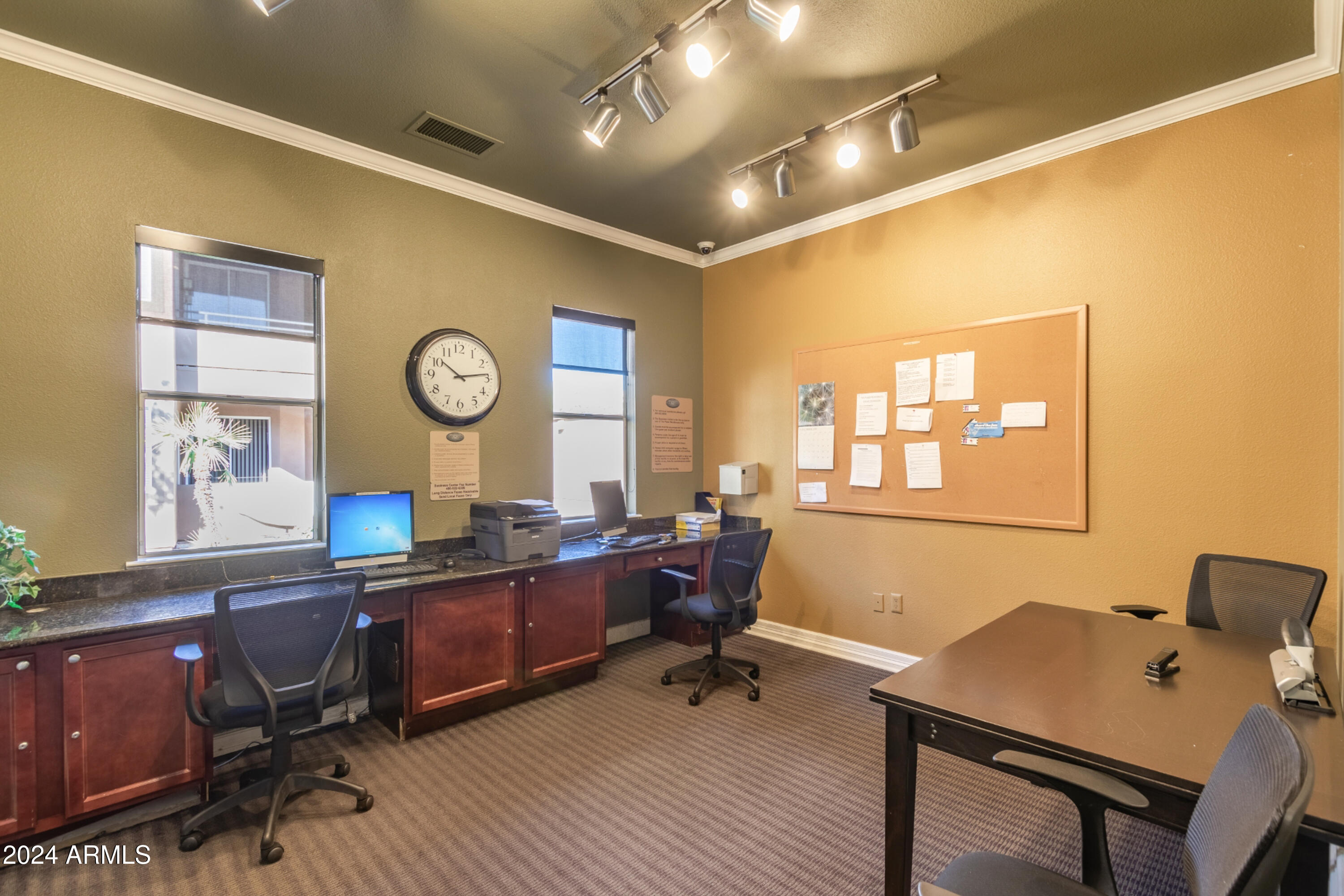 7009 E ACOMA Drive, 1143