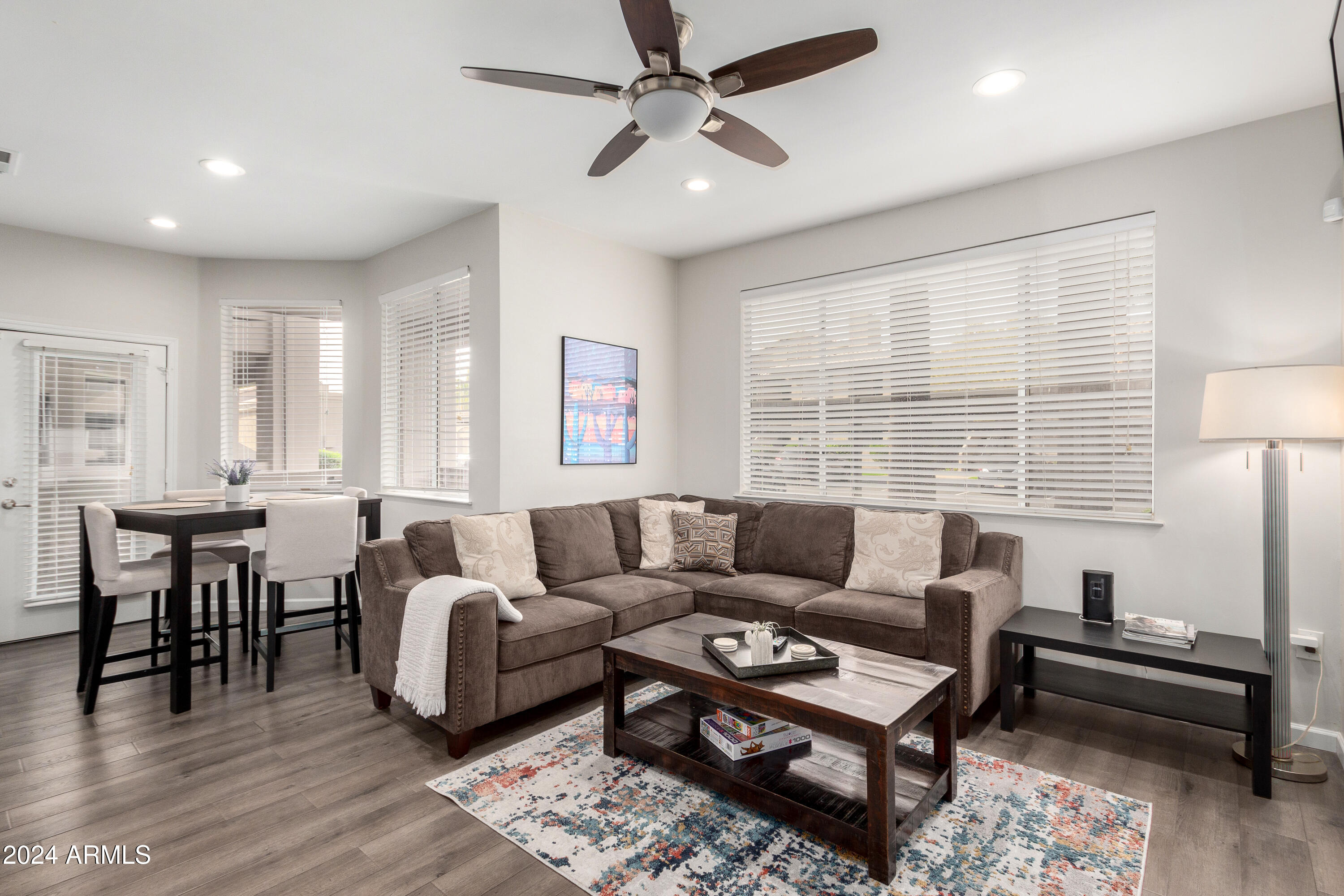 7009 E ACOMA Drive, 1143