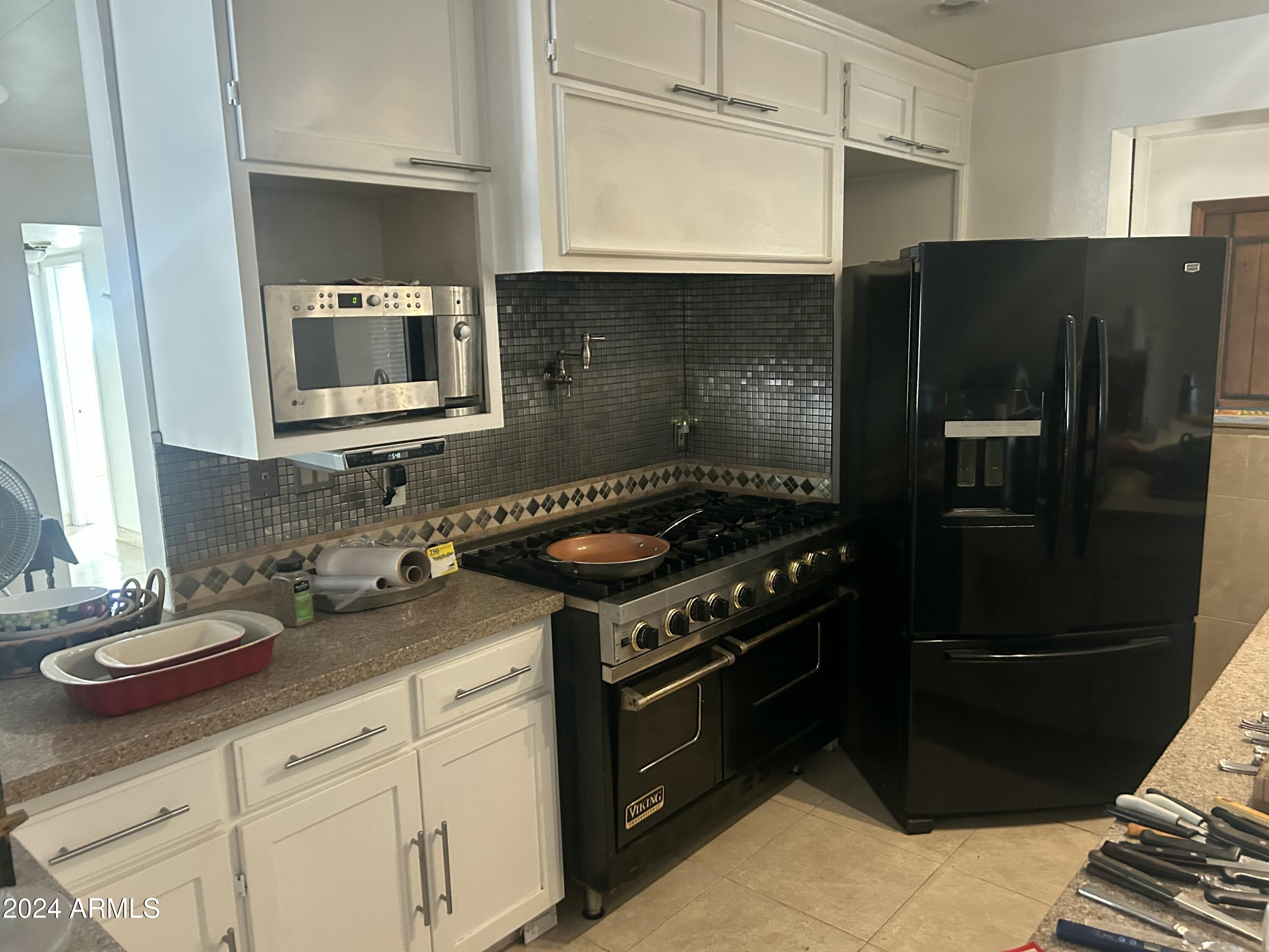 5217 N 18TH Place
