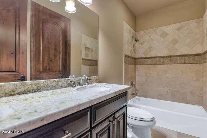 5301 E VIA BUENA Vista