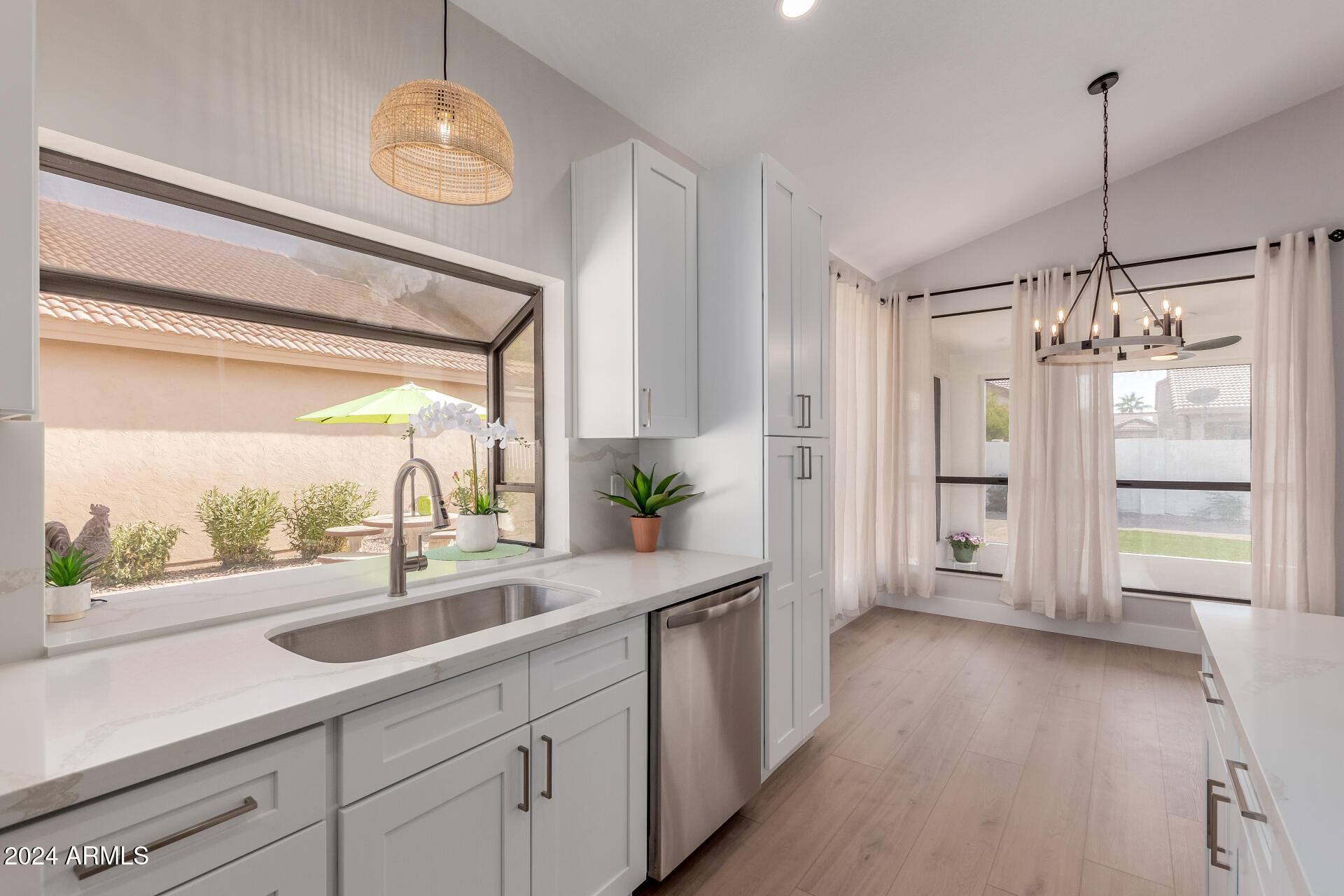 10705 E CHAMPAGNE Drive