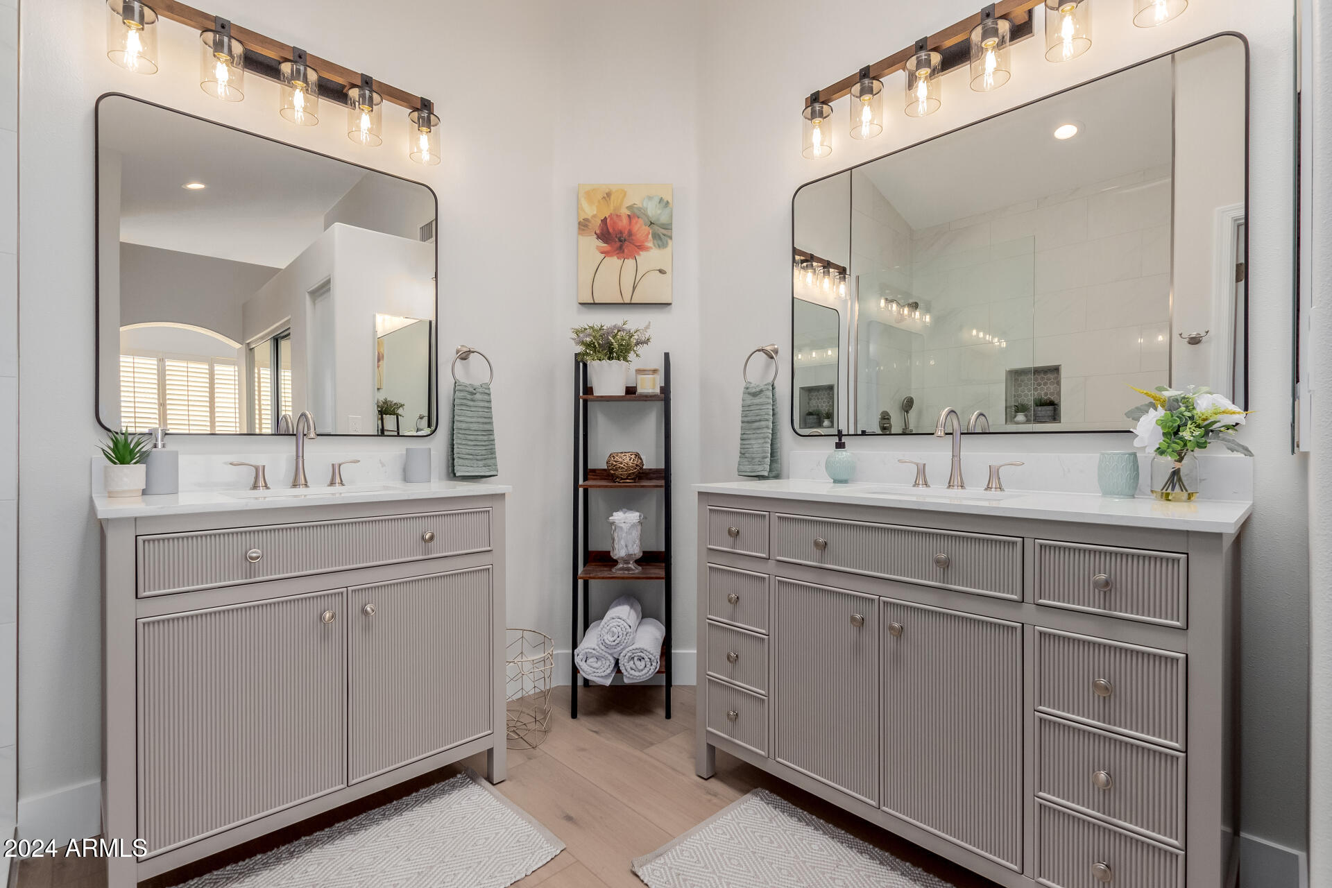 10705 E CHAMPAGNE Drive