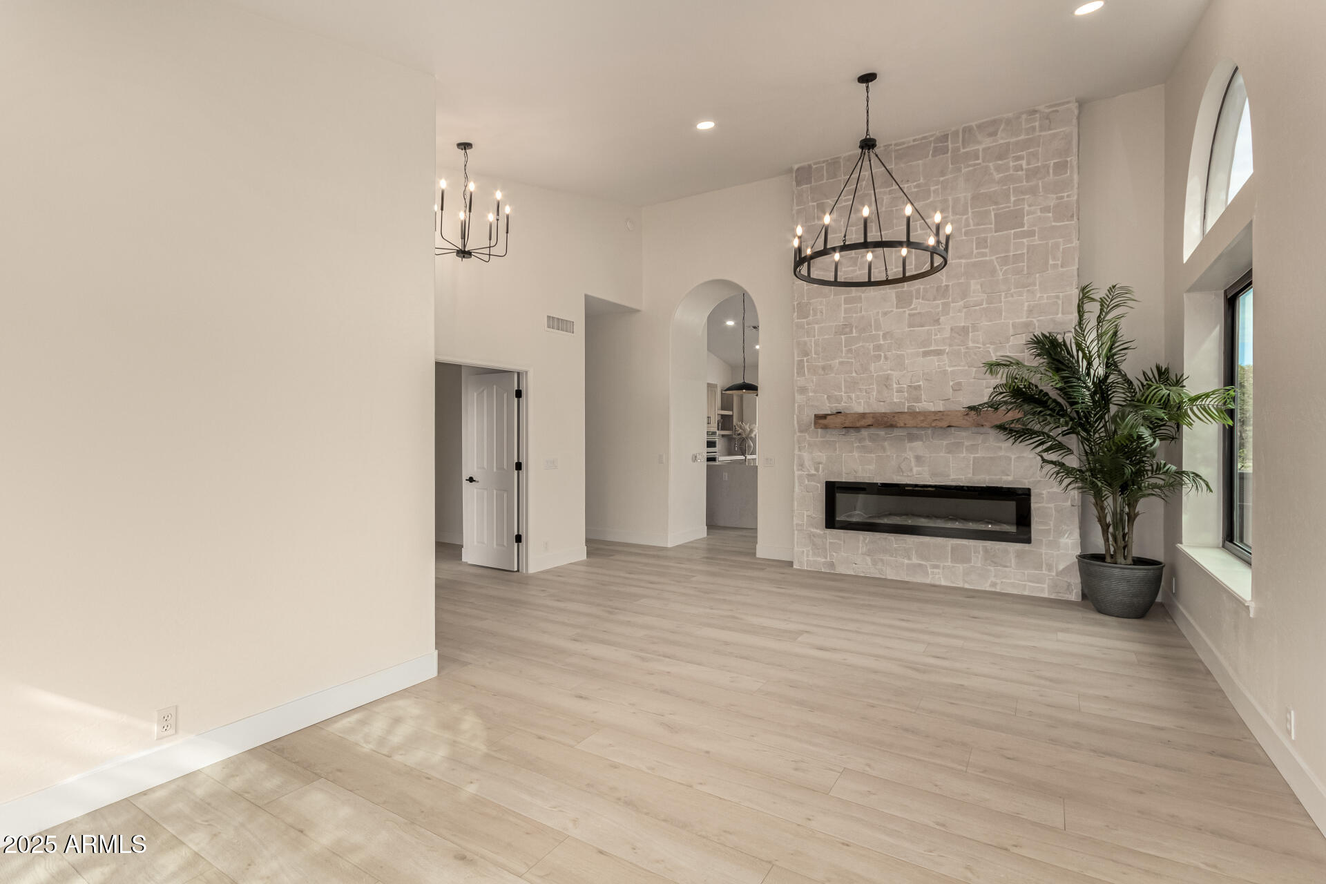 4584 E CHISUM Trail