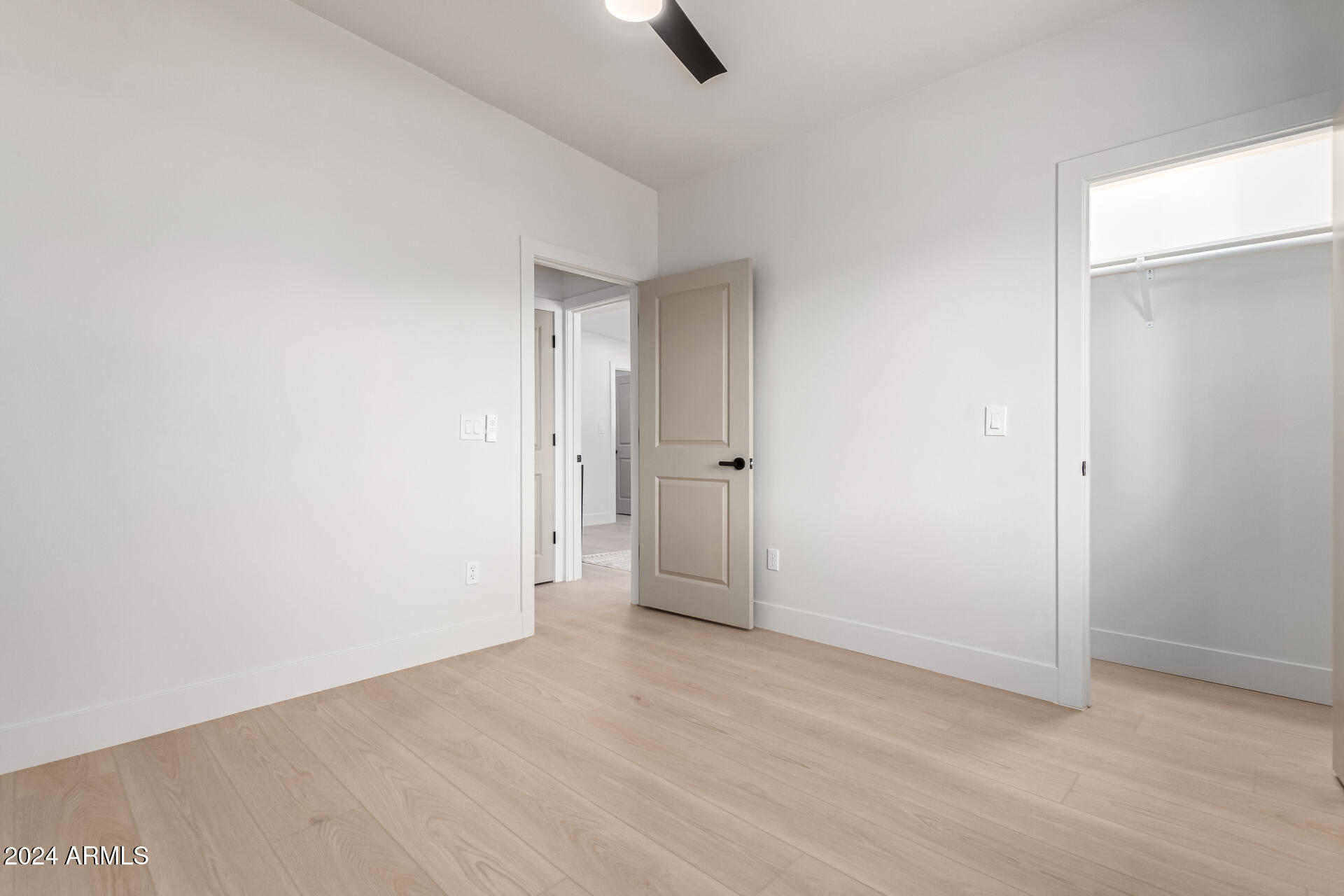 3753 E PARADISE Drive