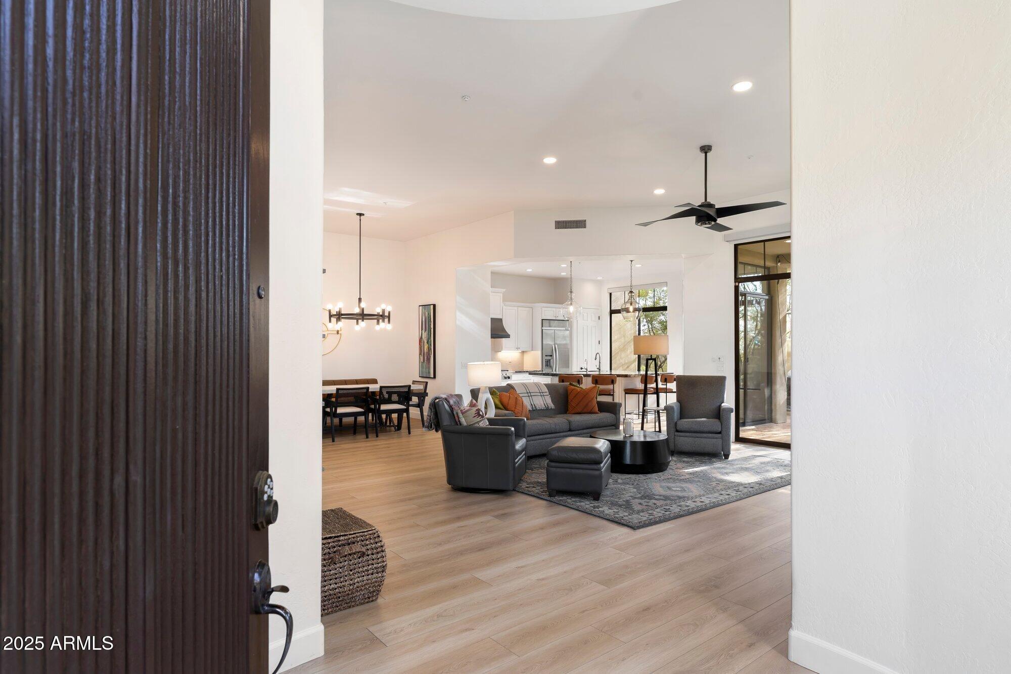 9270 E THOMPSON PEAK Parkway, 350