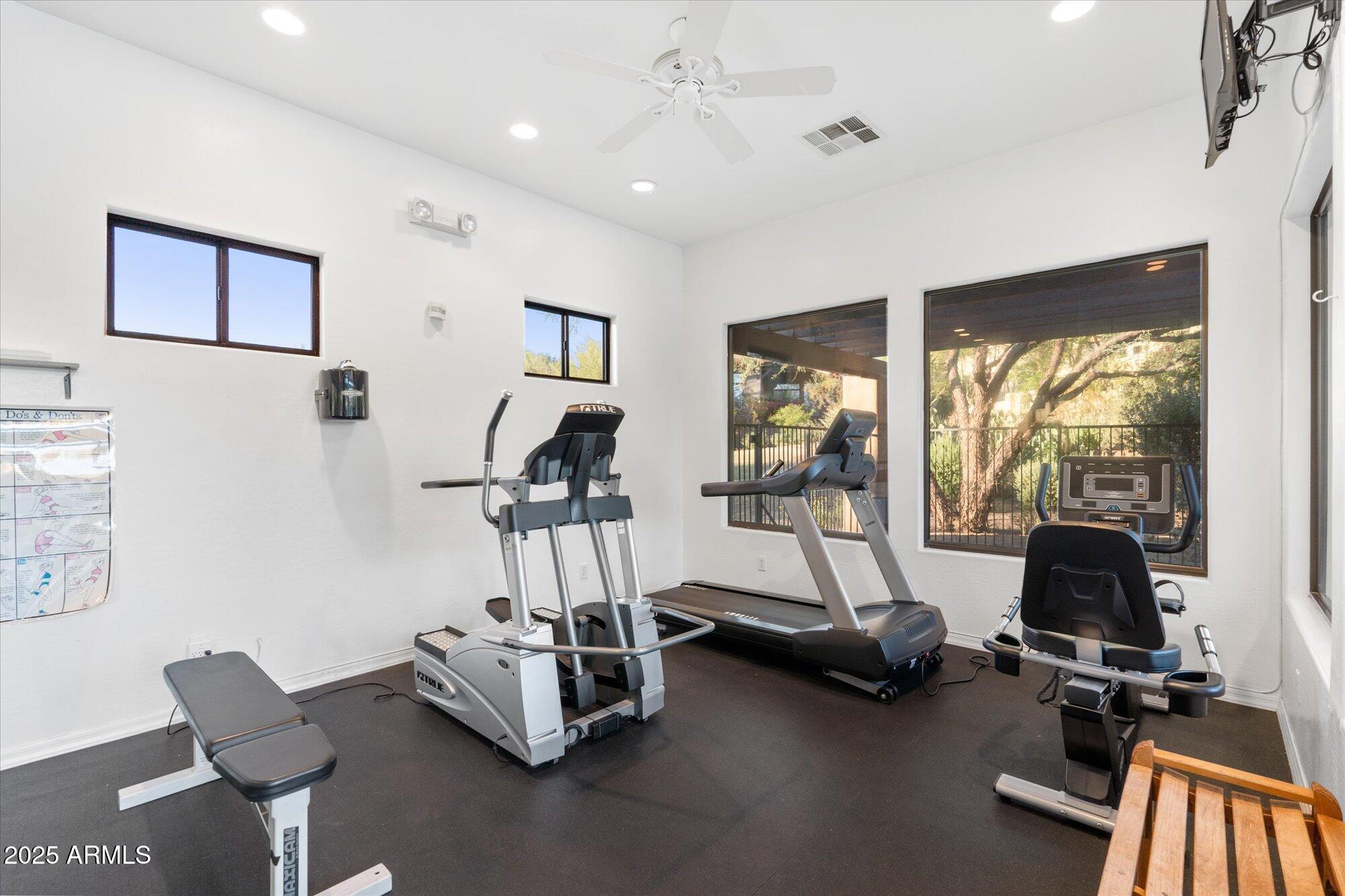 9270 E THOMPSON PEAK Parkway, 350