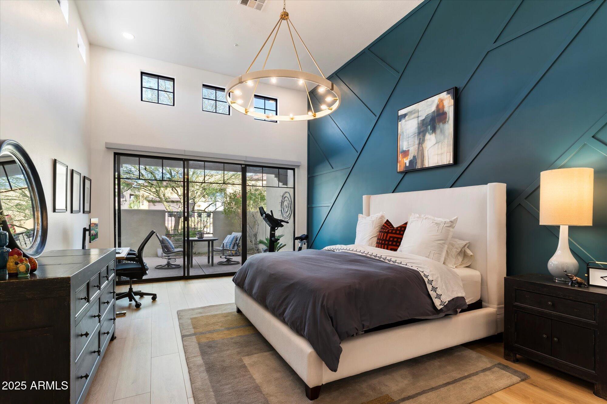 9270 E THOMPSON PEAK Parkway, 350