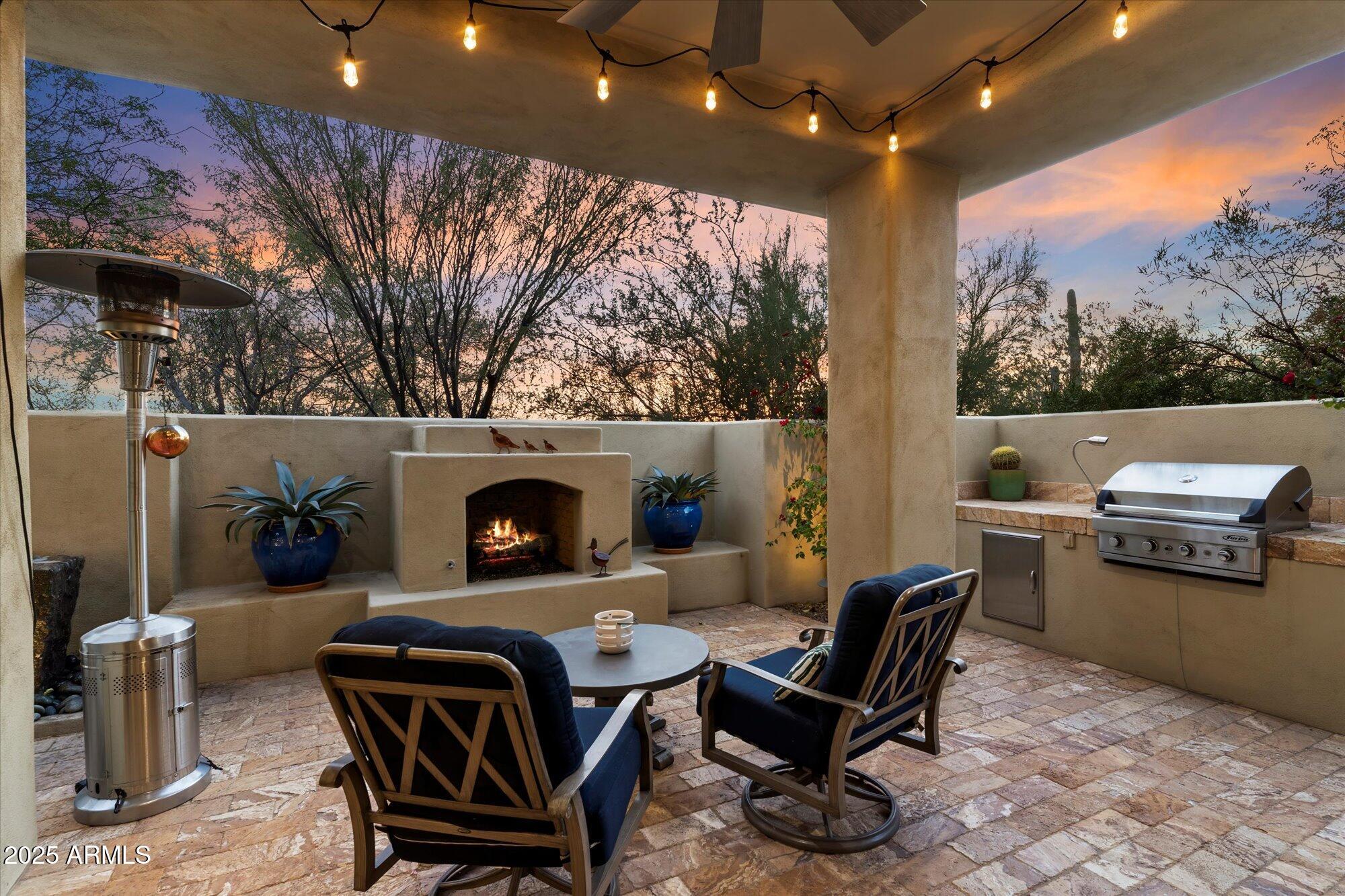 9270 E THOMPSON PEAK Parkway, 350