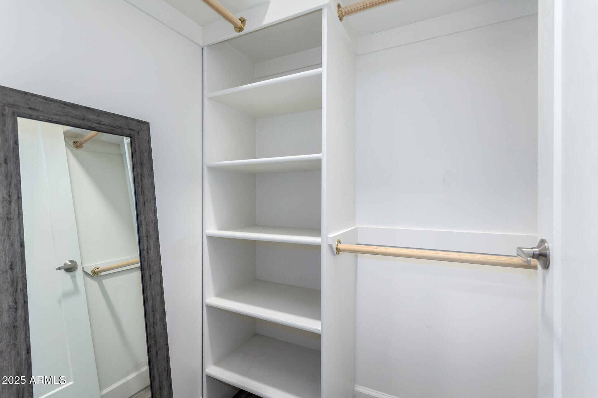 8431 E STELLA Lane, Scottsdale