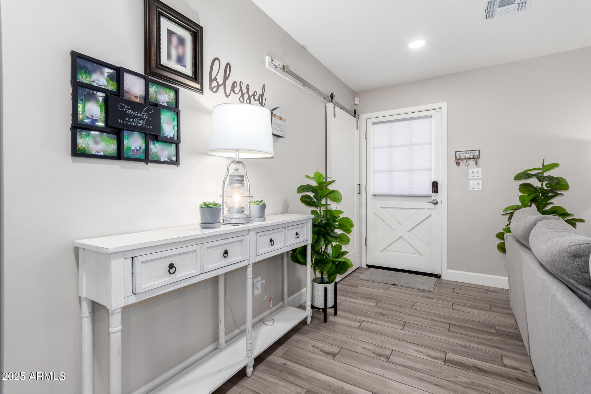 8431 E STELLA Lane, Scottsdale