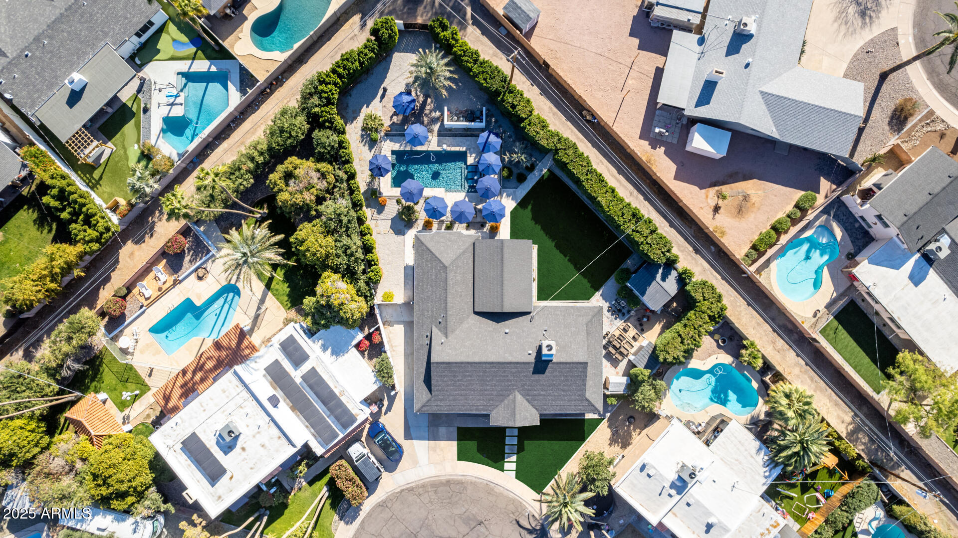 8431 E STELLA Lane, Scottsdale