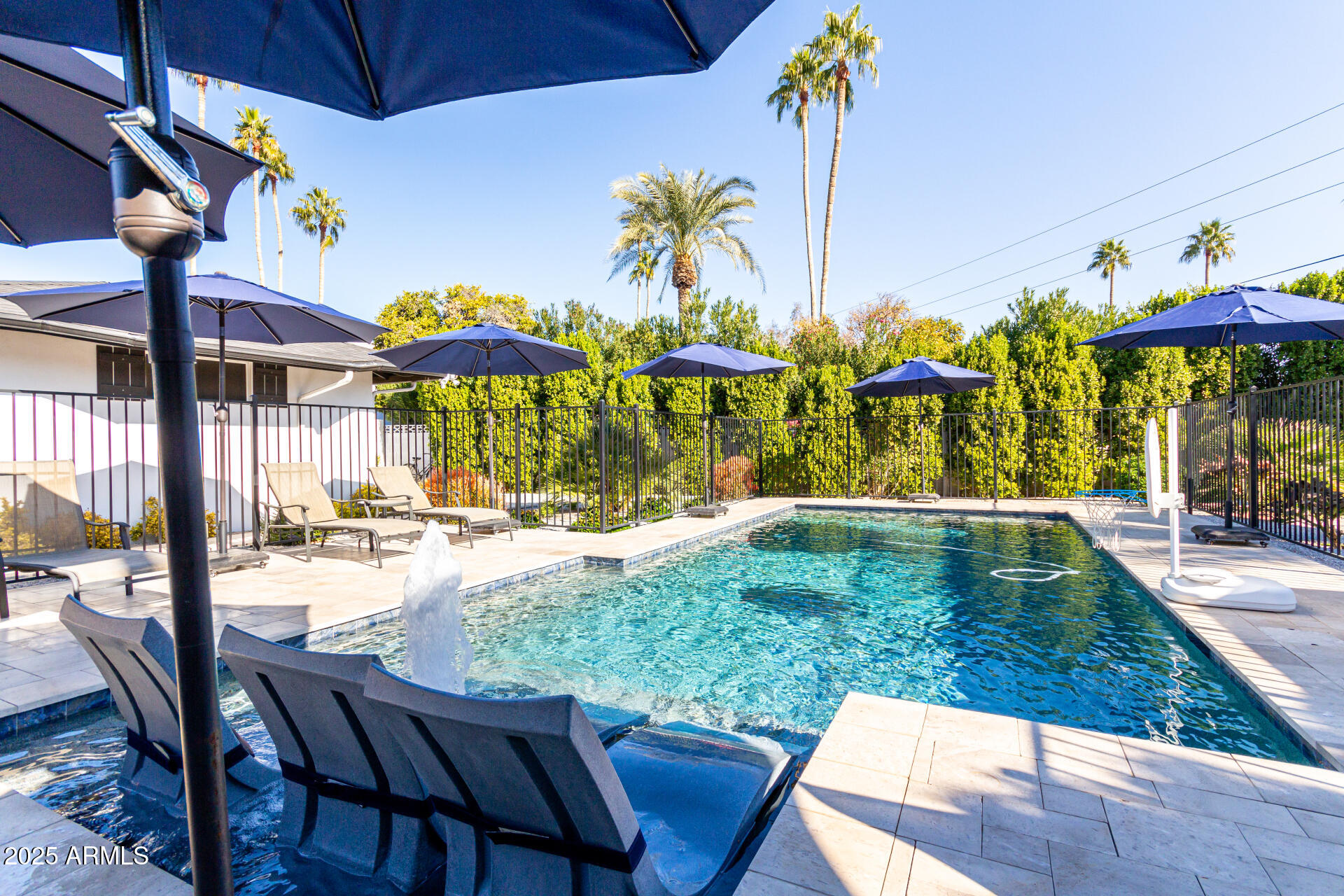 8431 E STELLA Lane, Scottsdale