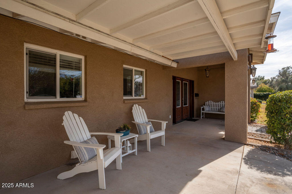 3213 N 41ST Place
