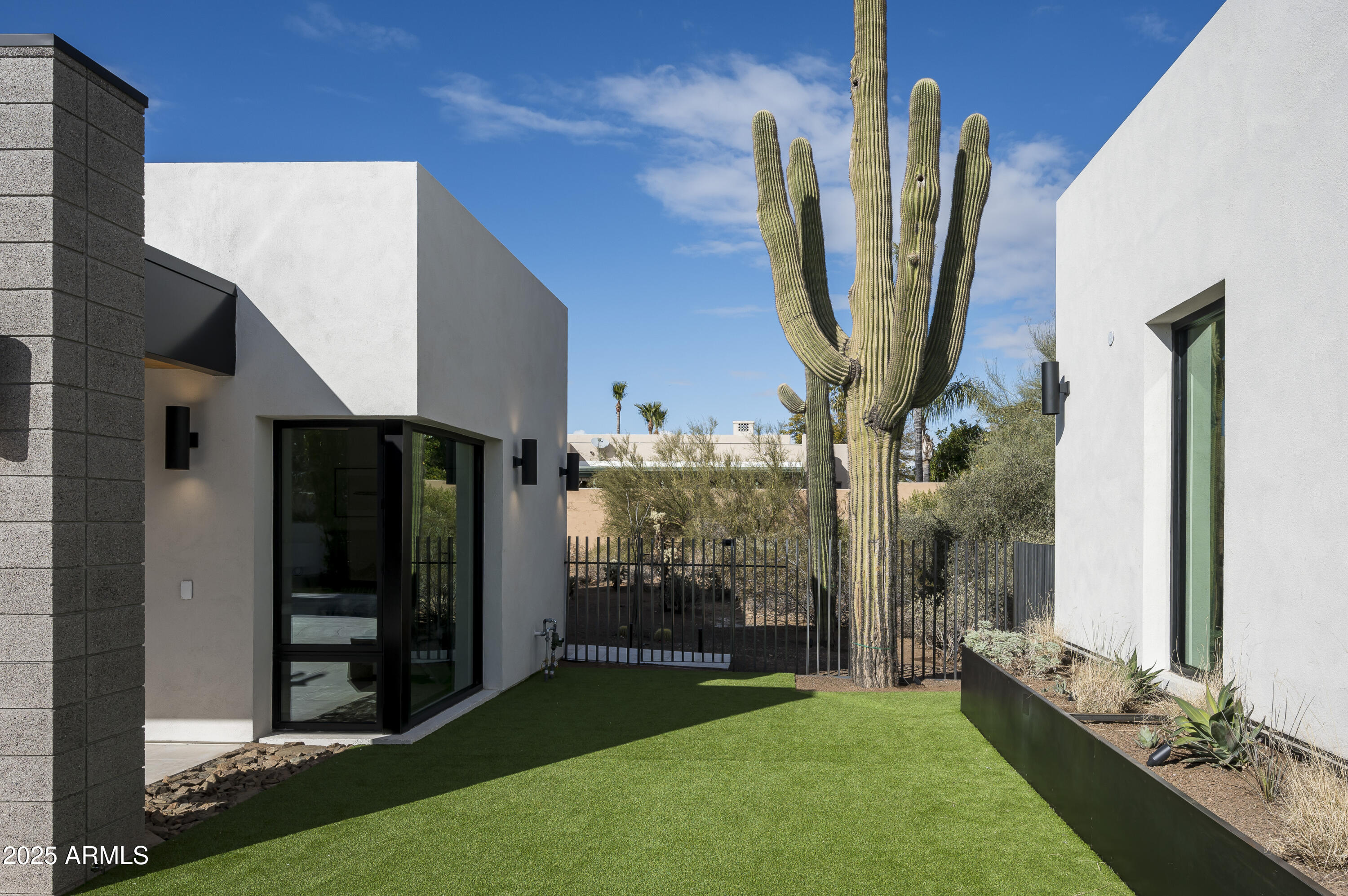 9332 E LA POSADA Court