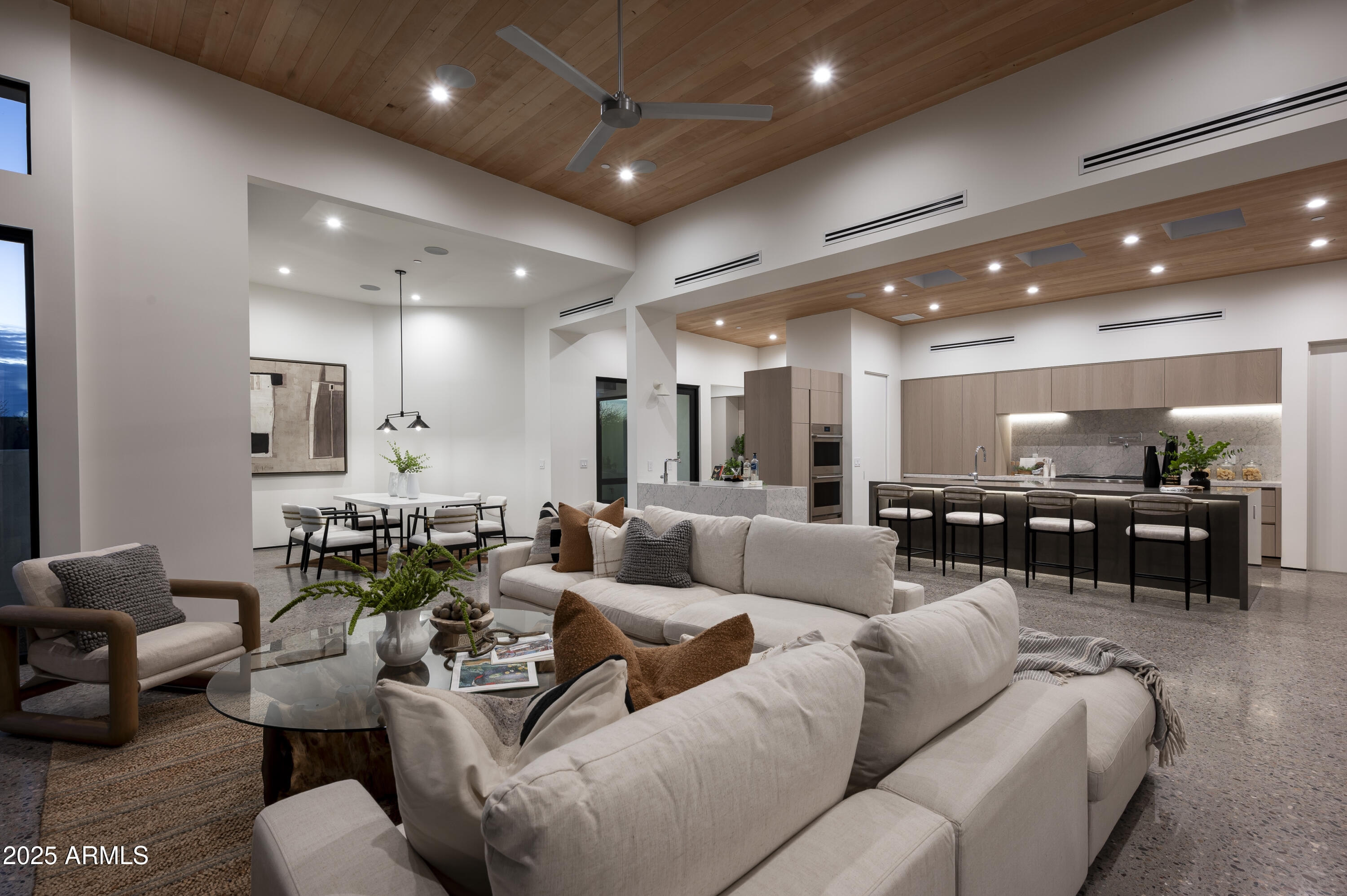 9332 E LA POSADA Court