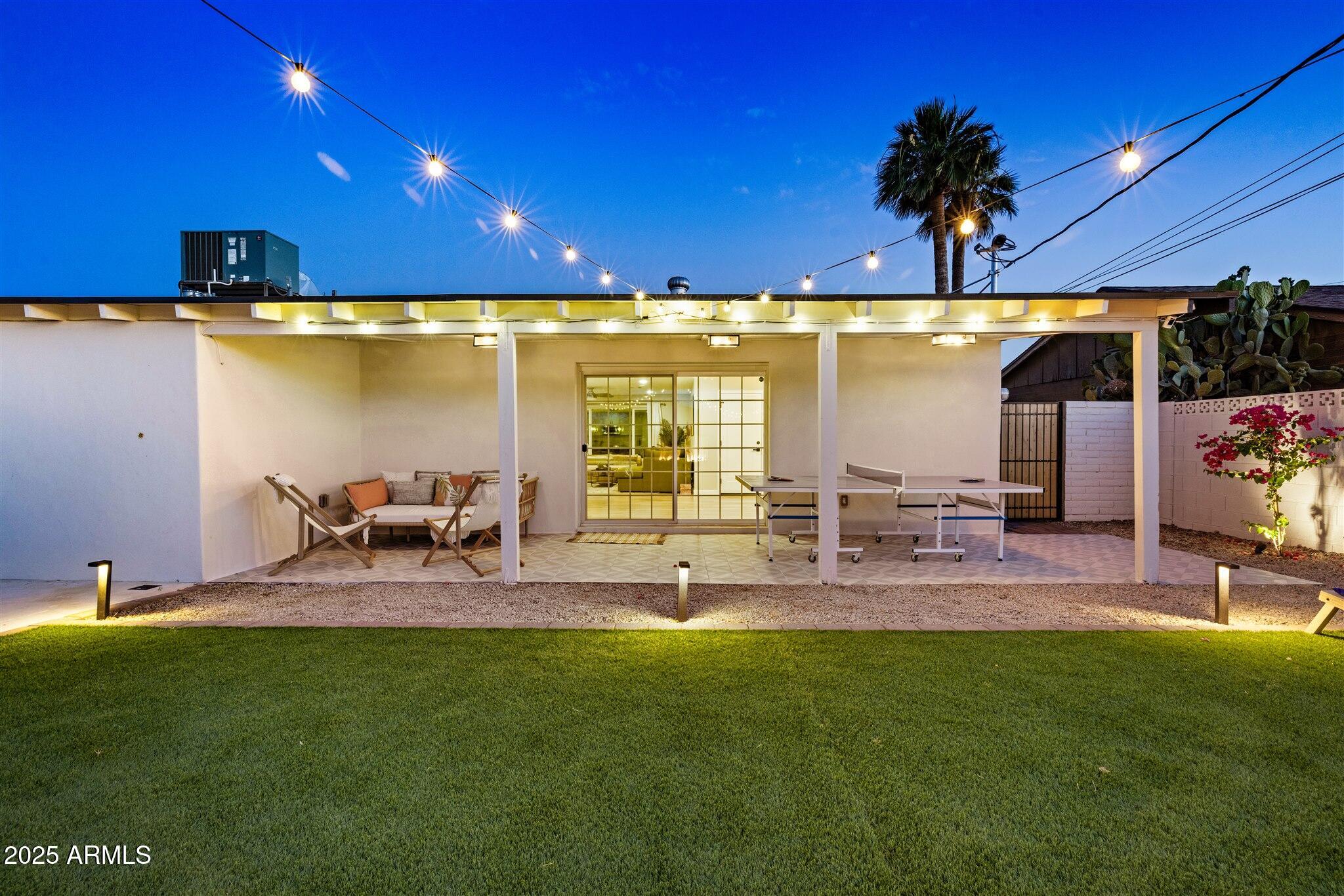 8640 E DIANNA Drive