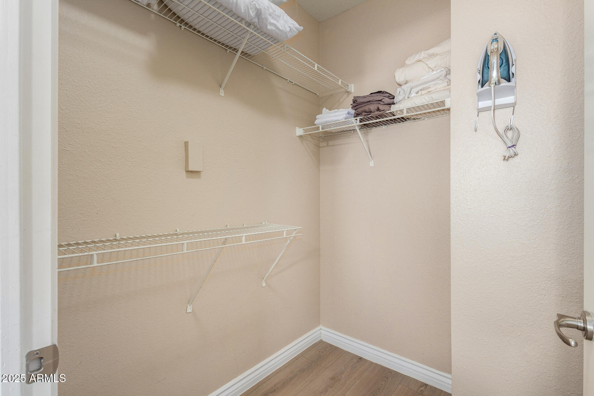 7009 E ACOMA Drive, 1008