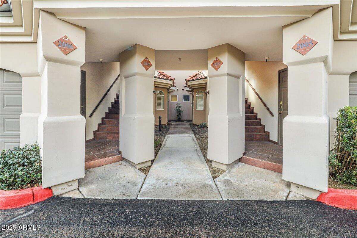 8653 E ROYAL PALM Road, 1006