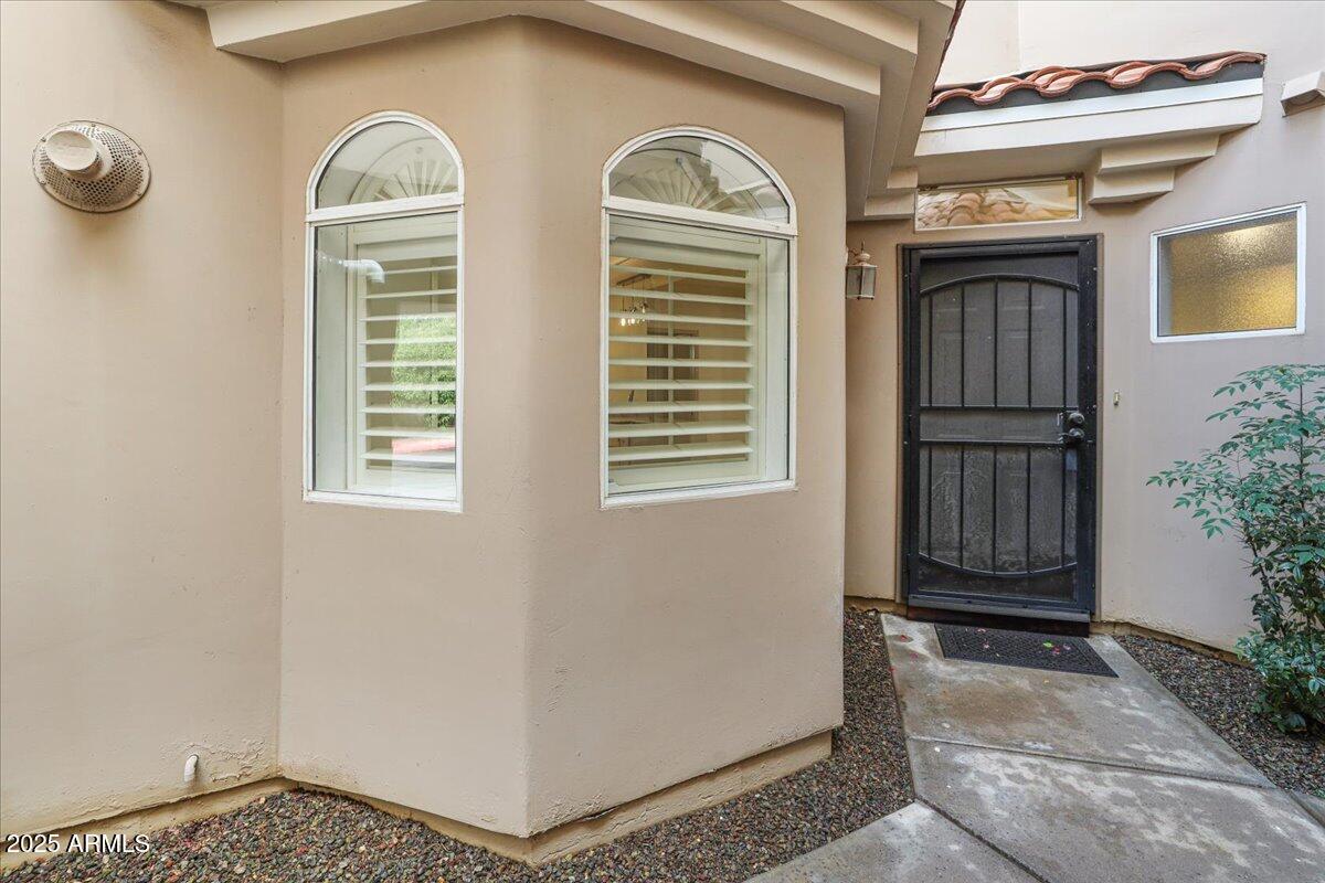 8653 E ROYAL PALM Road, 1006