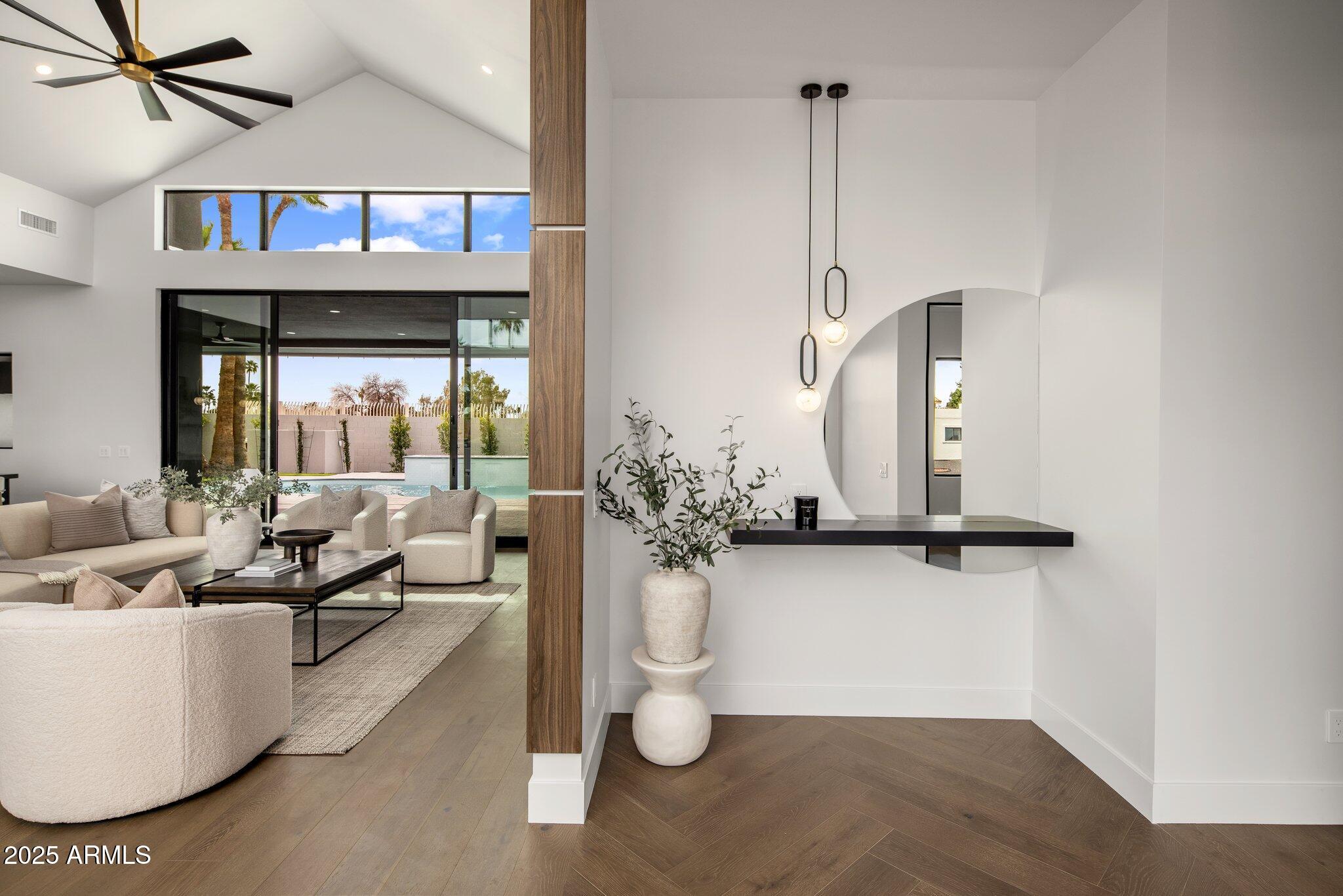 6439 E EUGIE Terrace