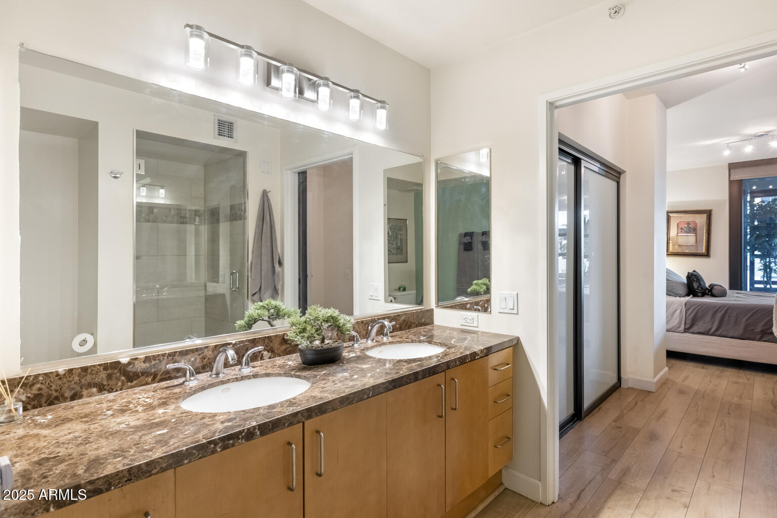 4808 N 24TH Street, 303