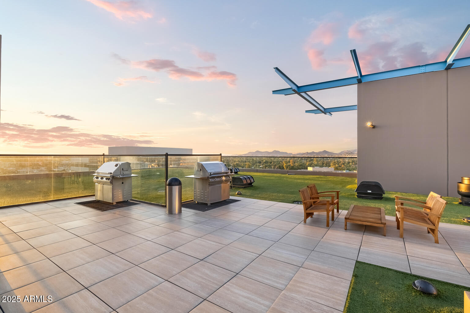 4808 N 24TH Street, 303