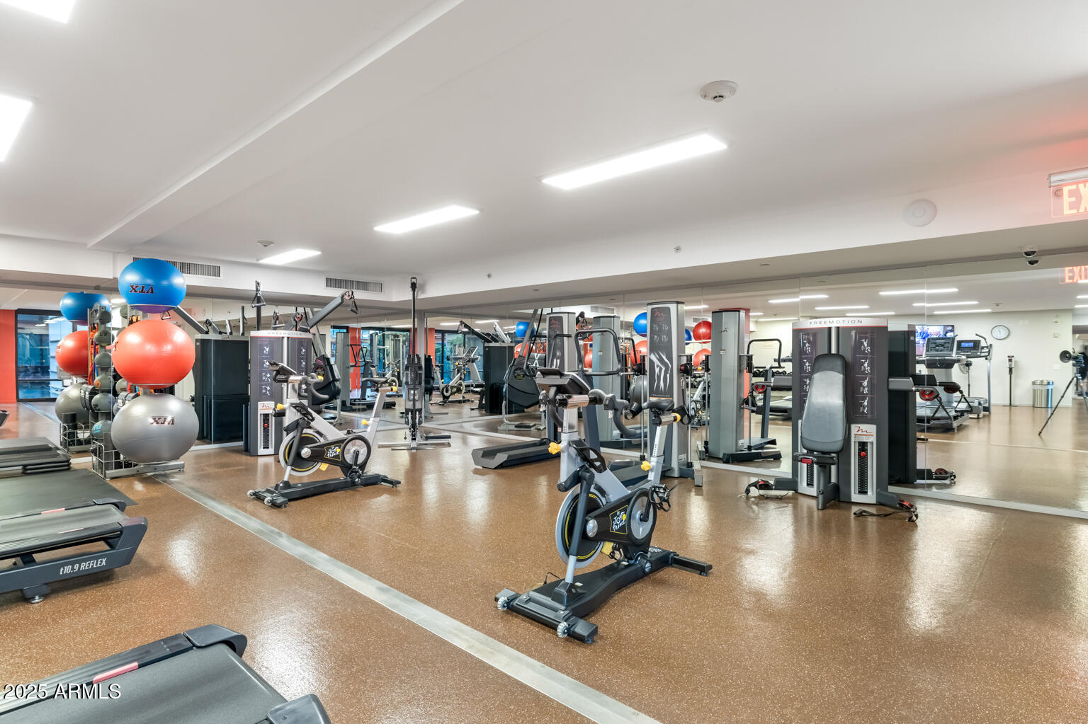 4808 N 24TH Street, 303