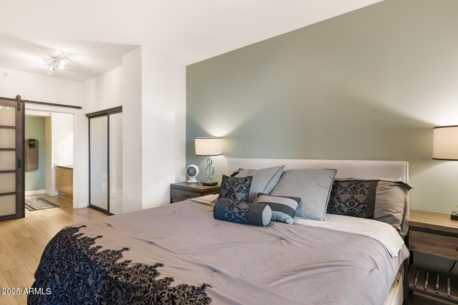 4808 N 24TH Street, 303