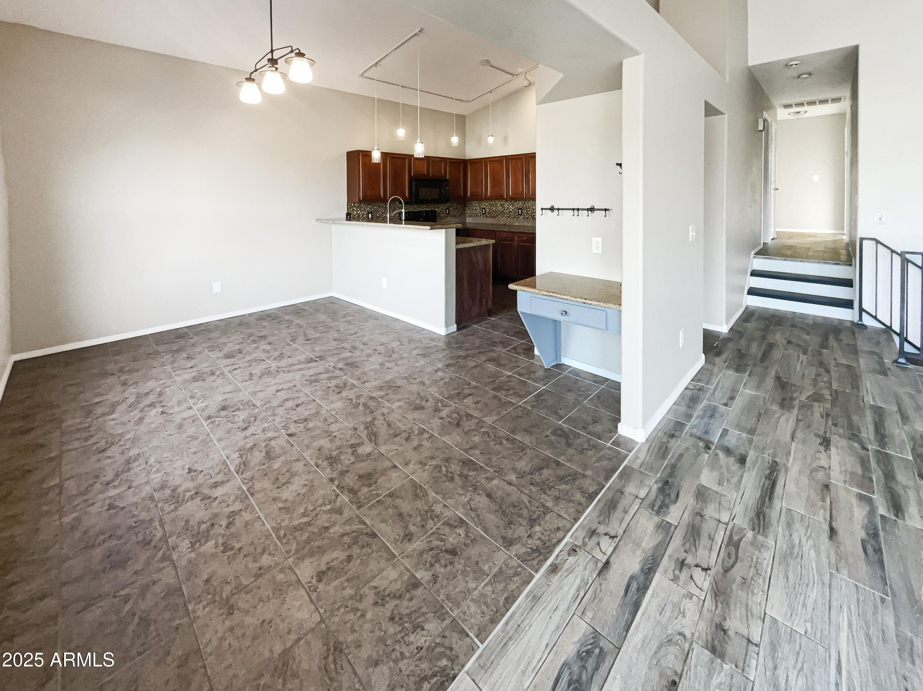 3134 E MCKELLIPS Road, 50