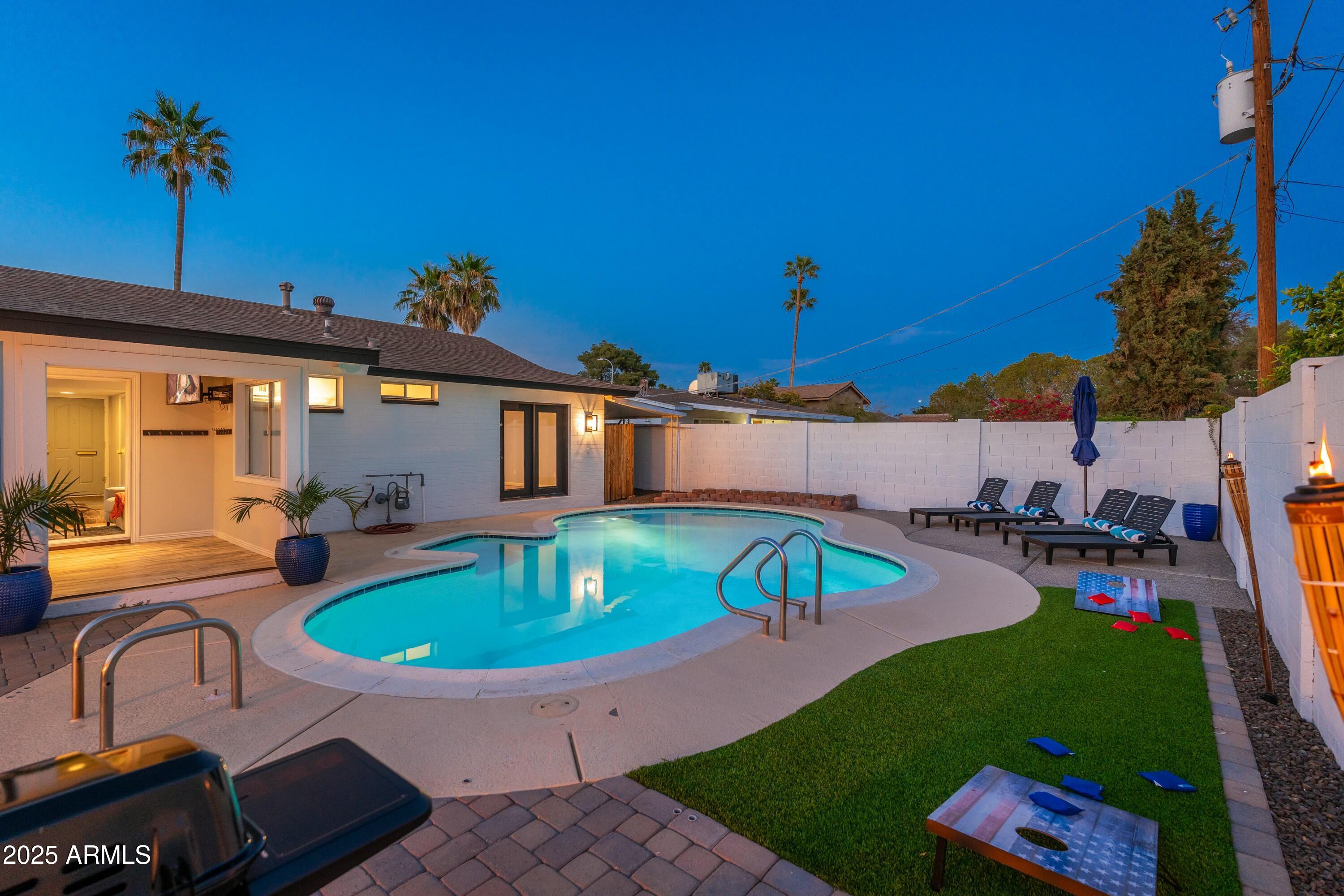 8431 E ROSE Lane, Scottsdale