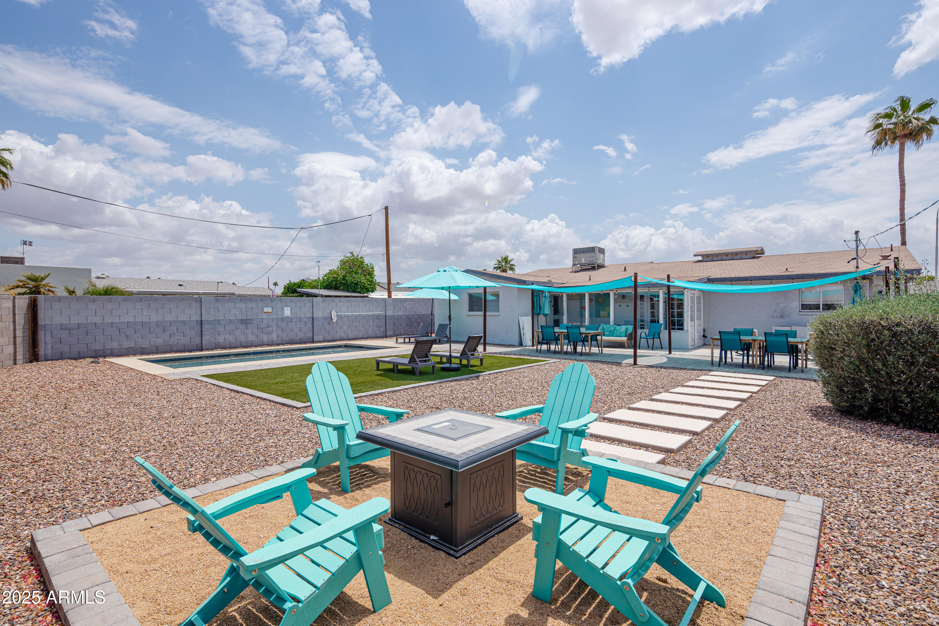 8444 E PICCADILLY Road, Scottsdale