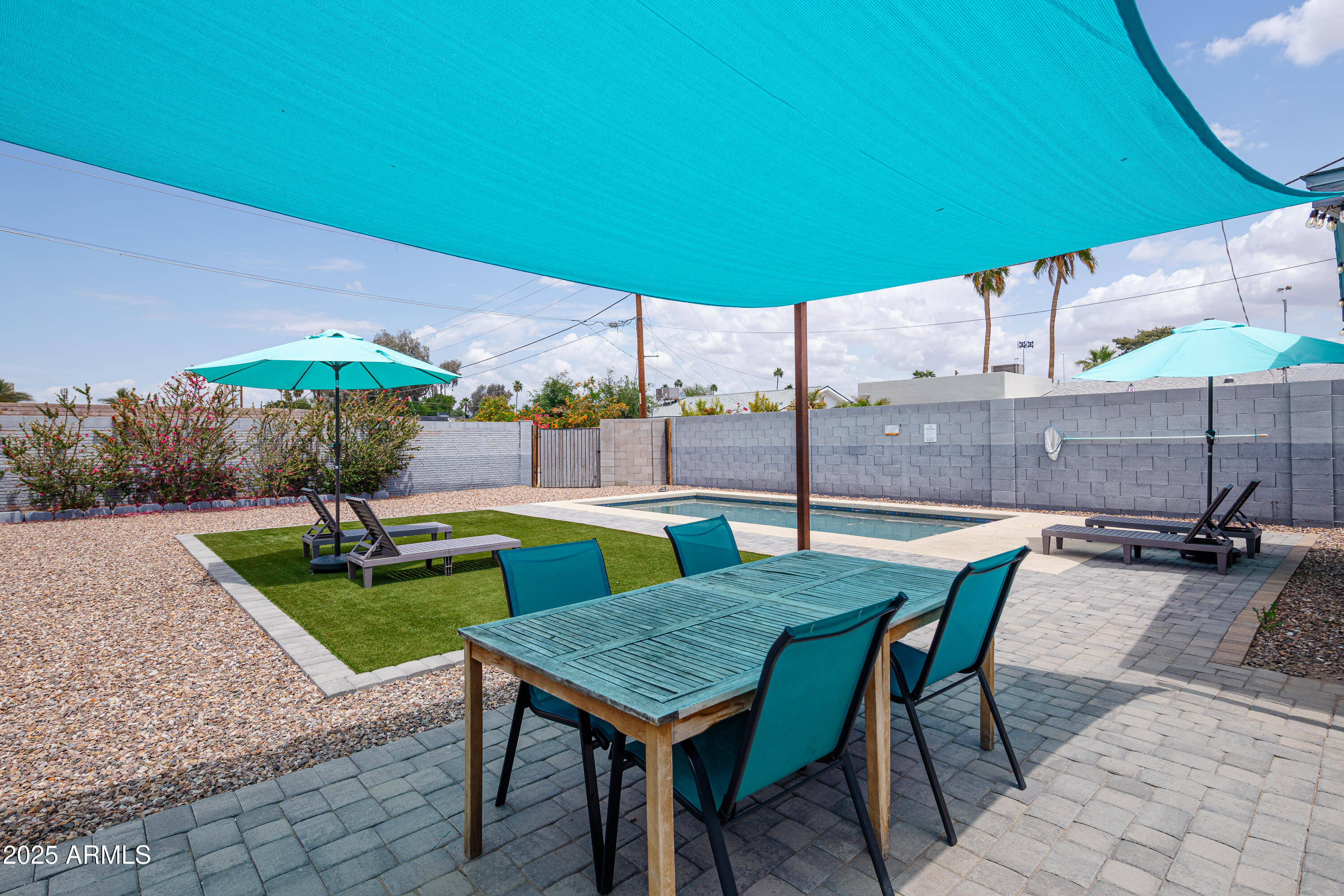 8444 E PICCADILLY Road, Scottsdale