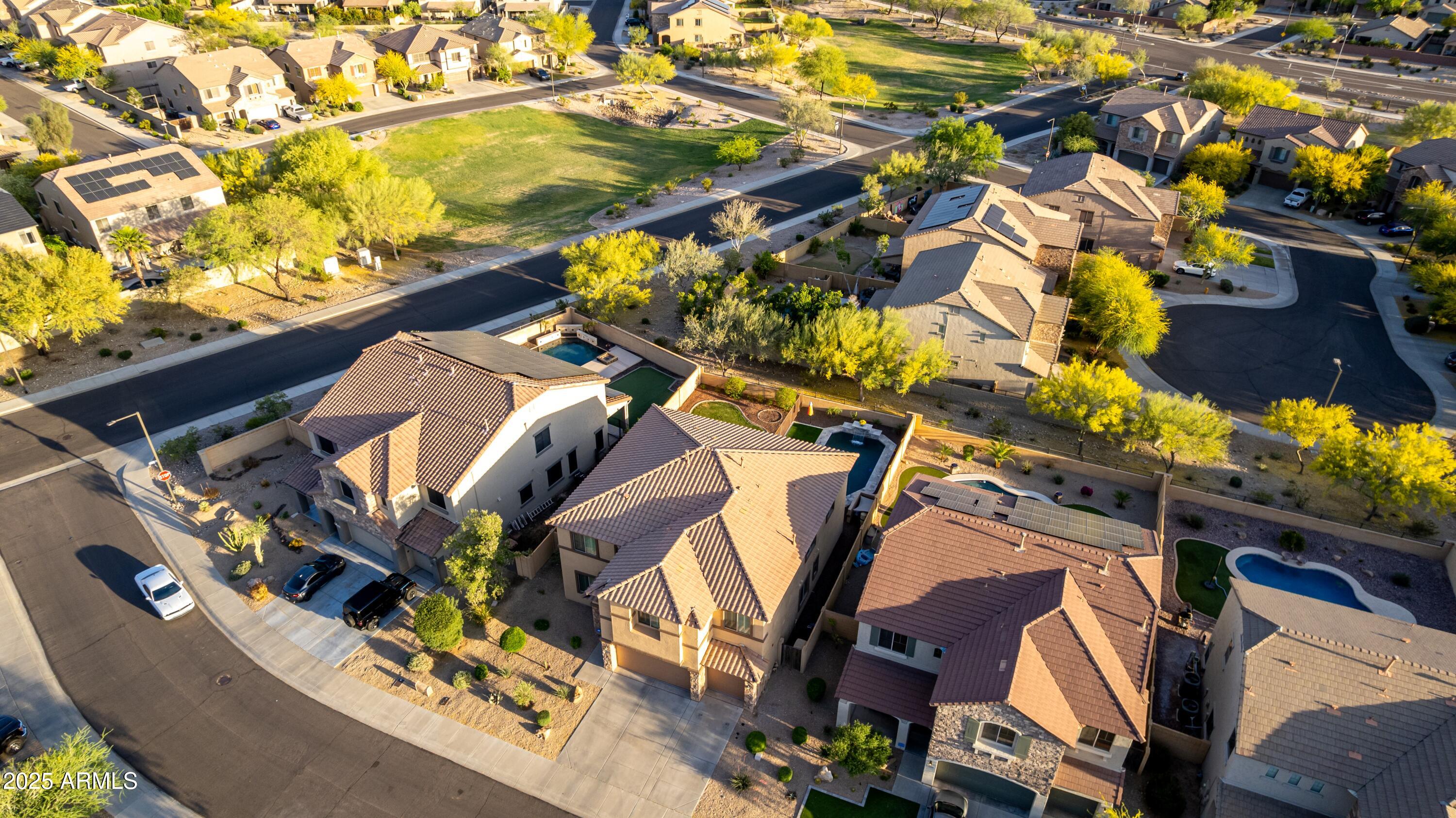 9113 W WHITE FEATHER Lane