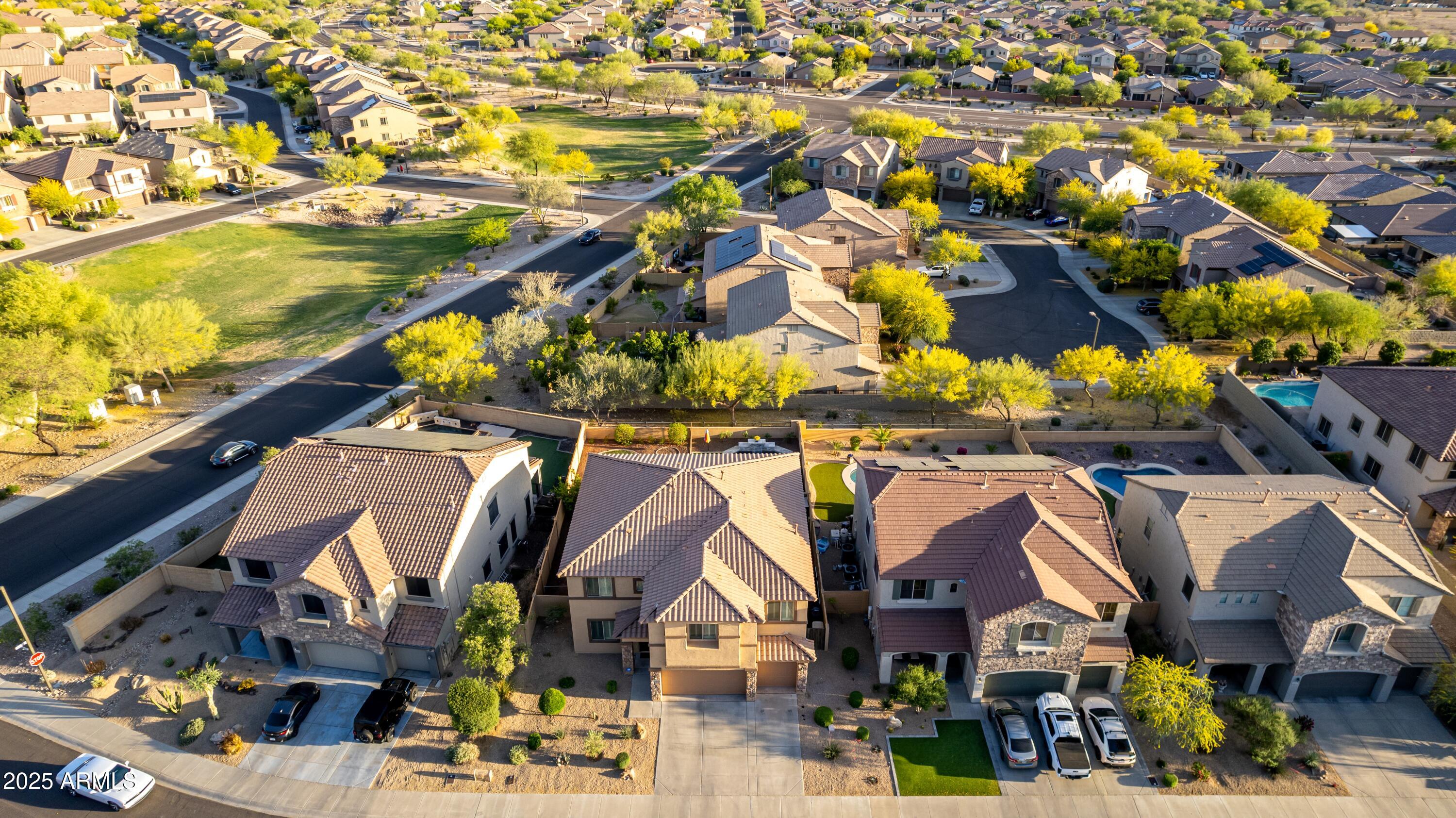 9113 W WHITE FEATHER Lane