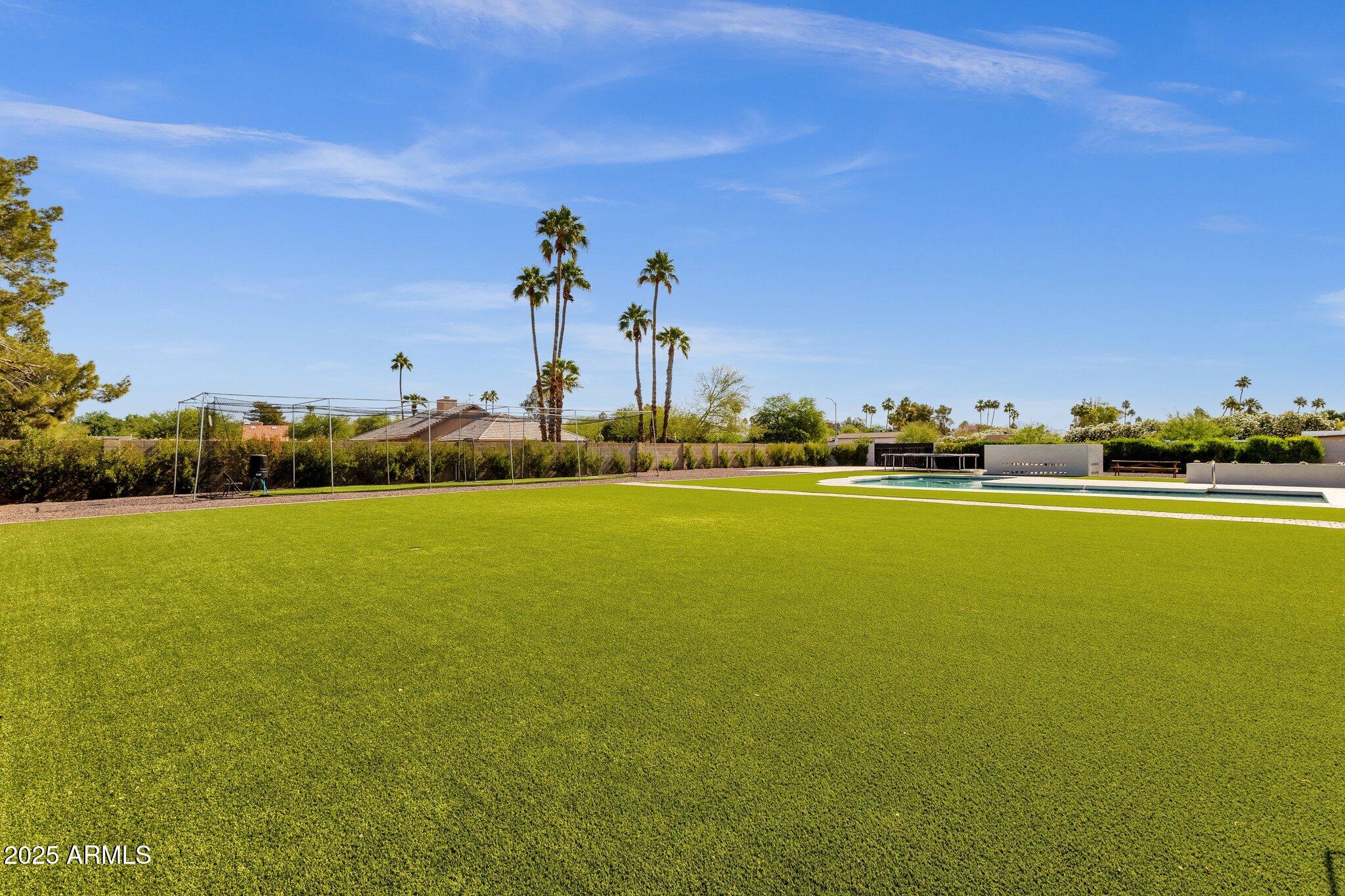 5112 E CHOLLA Street