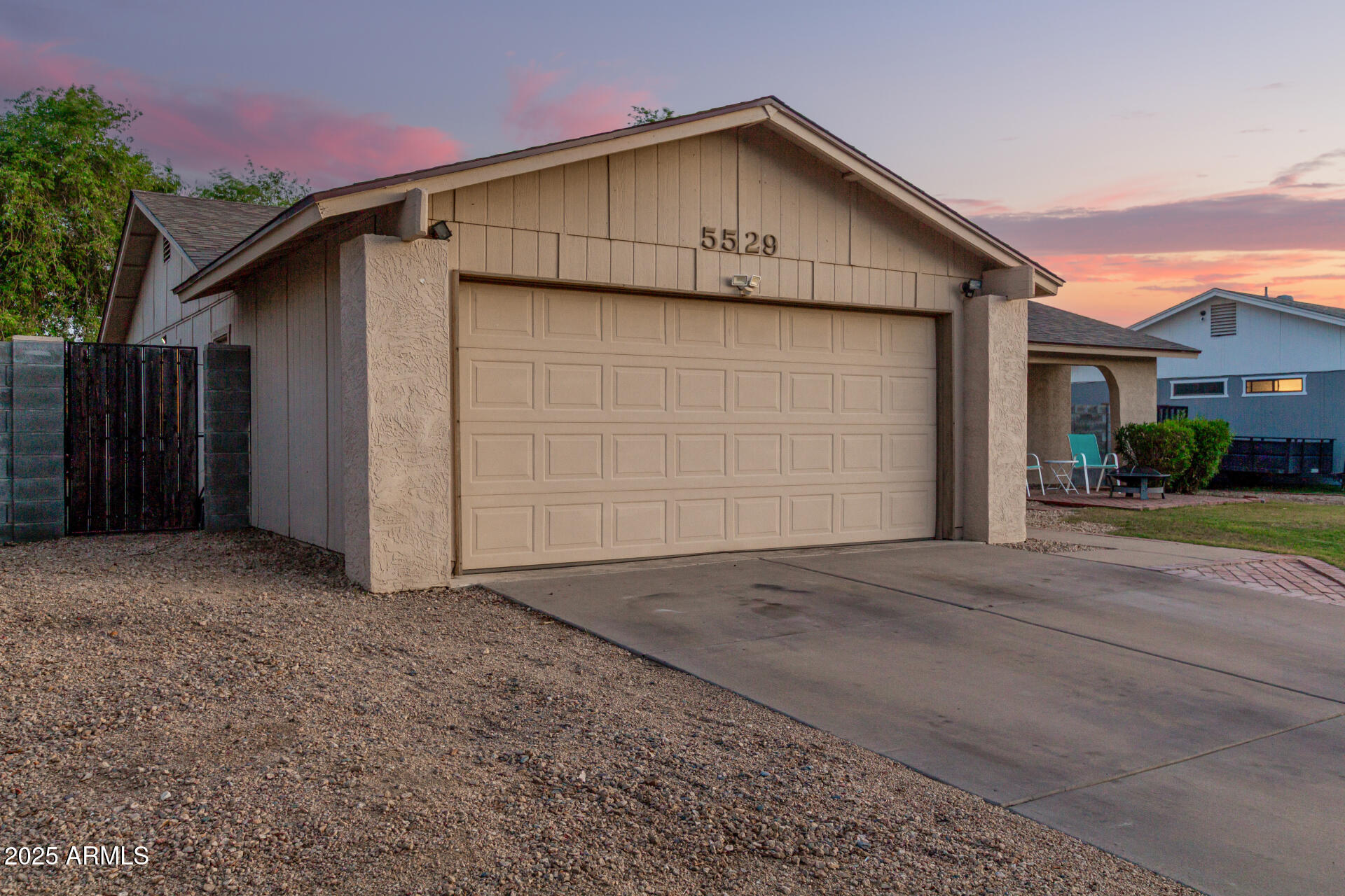 5529 W VILLA MARIA Drive